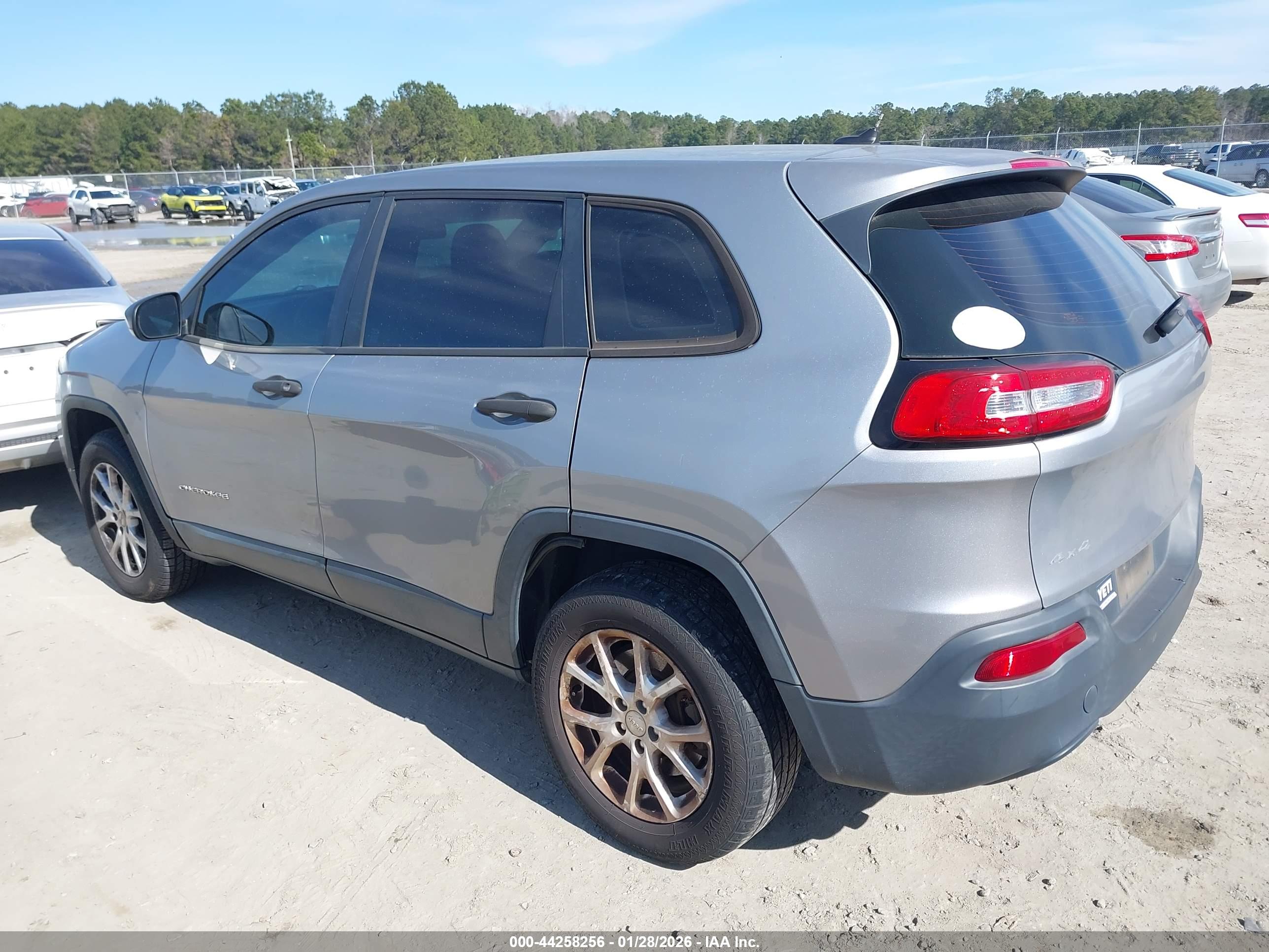 JEEP CHEROKEE image 3
