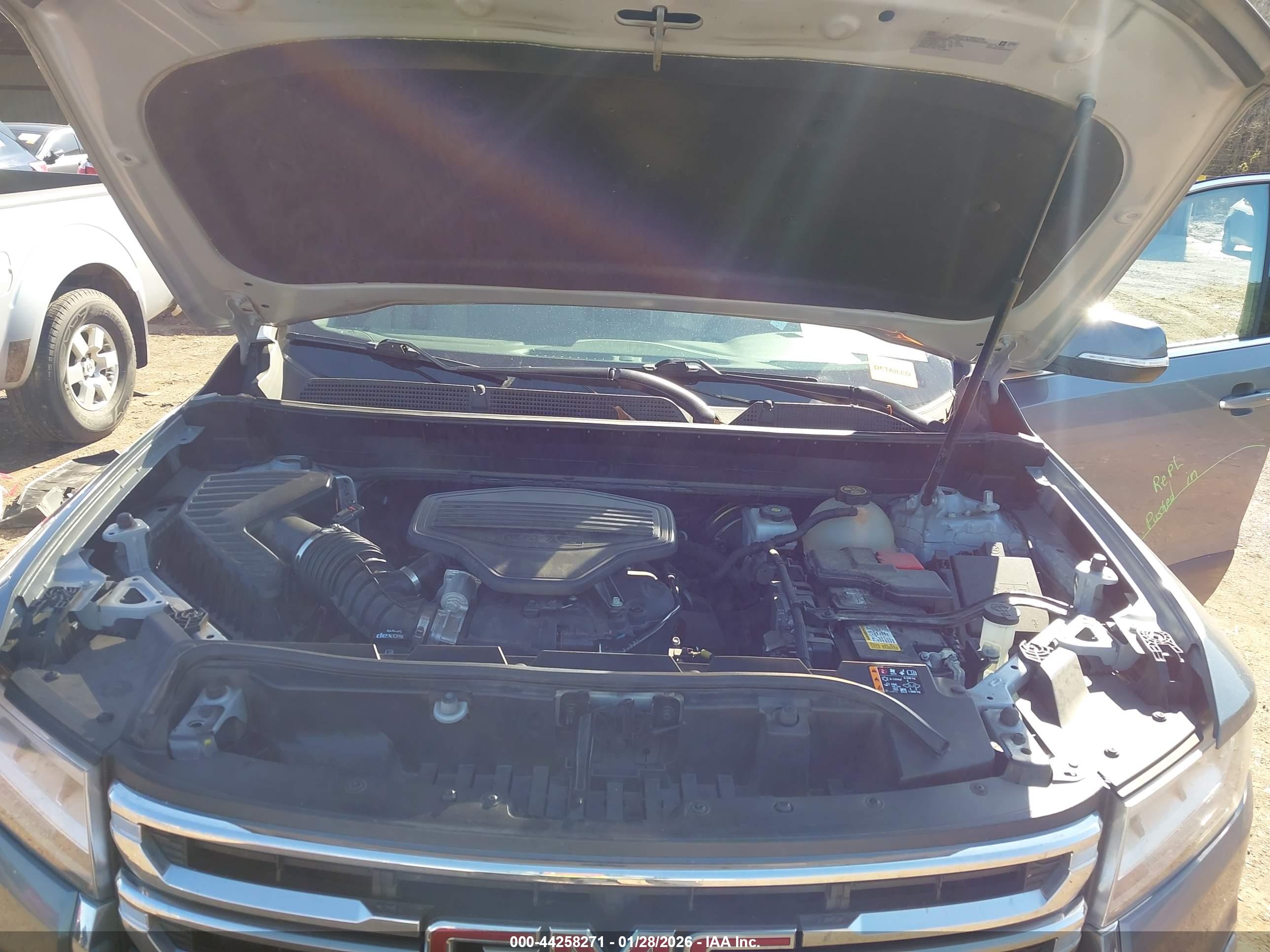 GMC ACADIA image 10