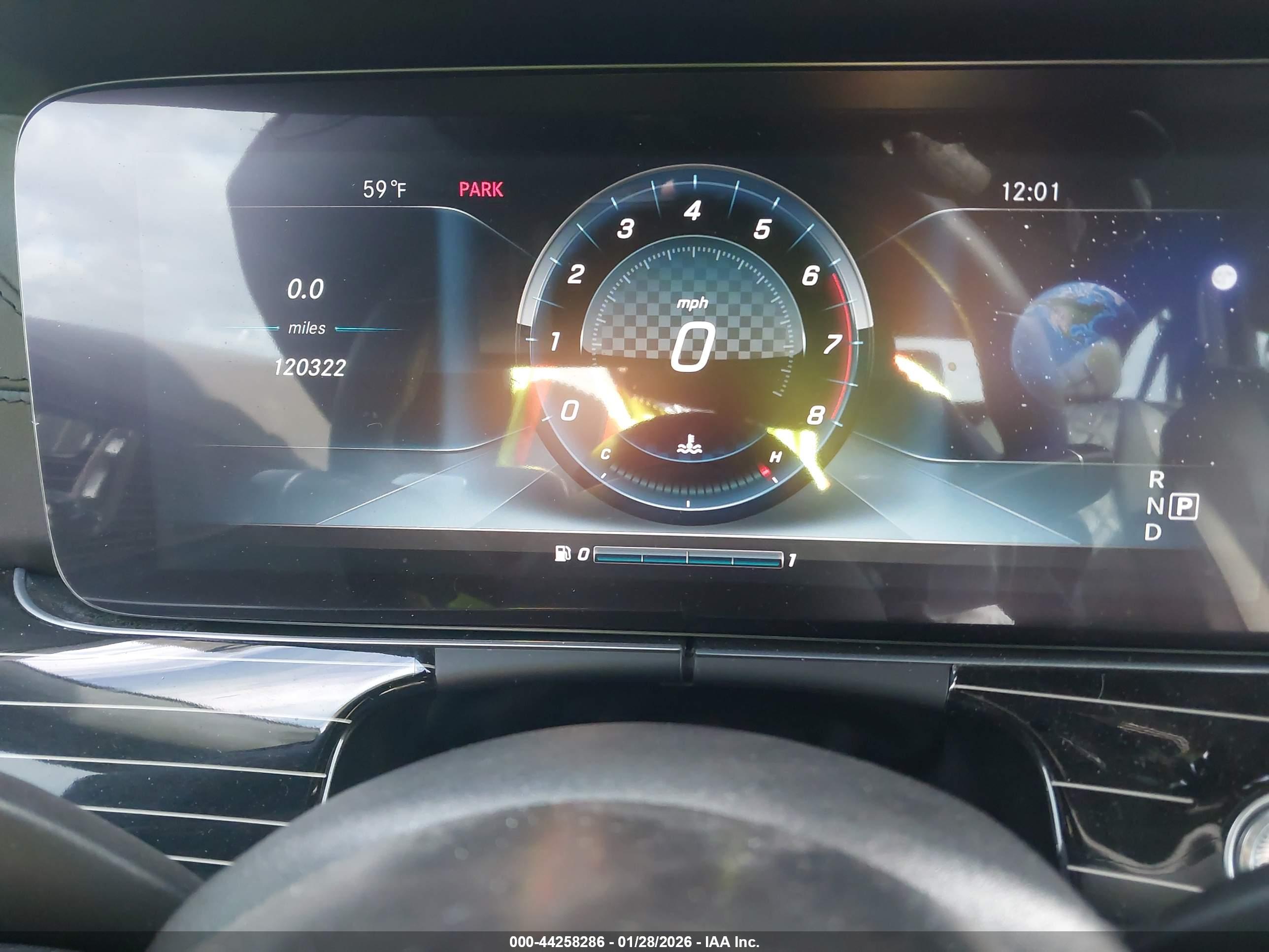 MERCEDES-BENZ E image 7