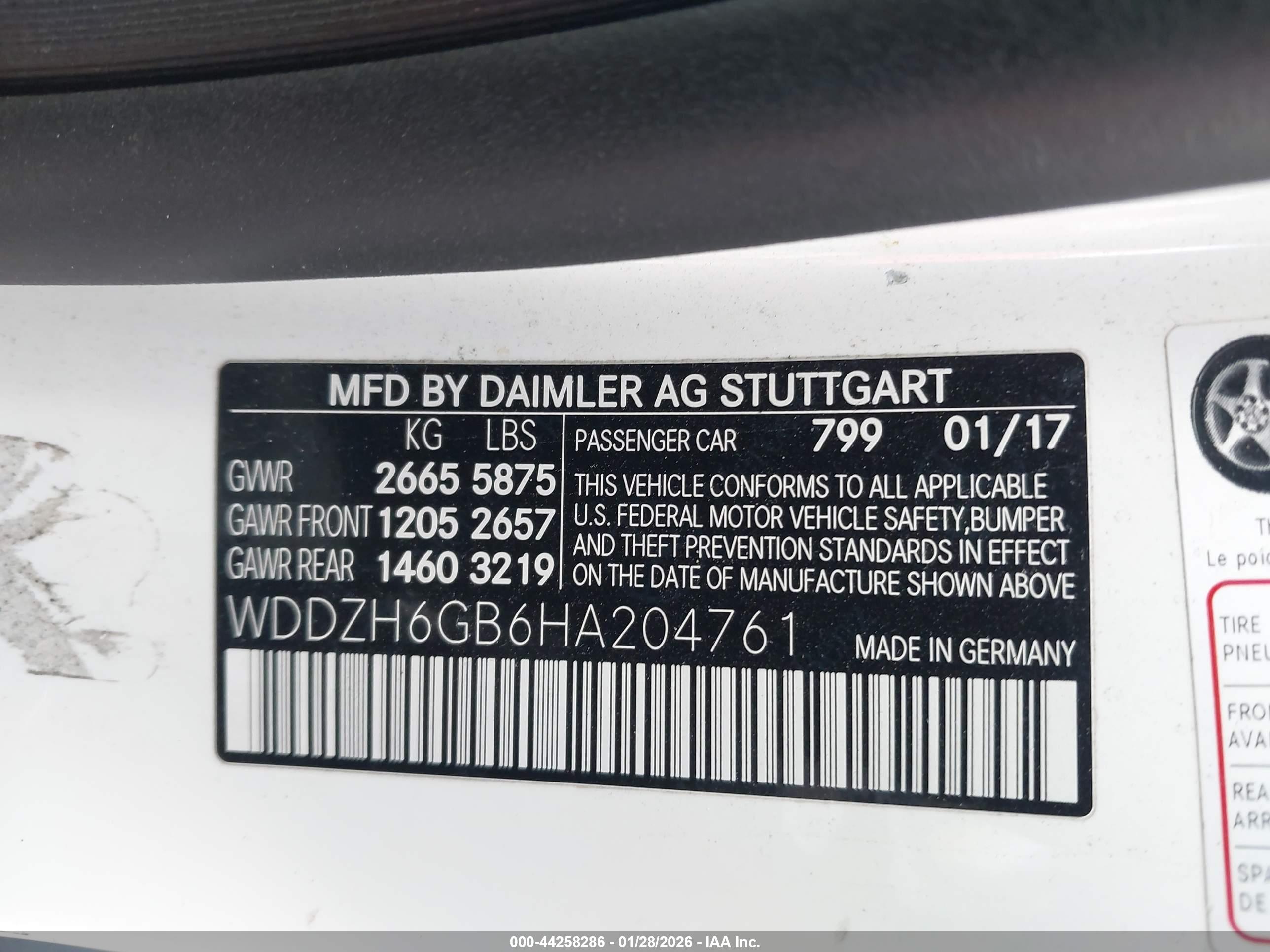 MERCEDES-BENZ E image 9