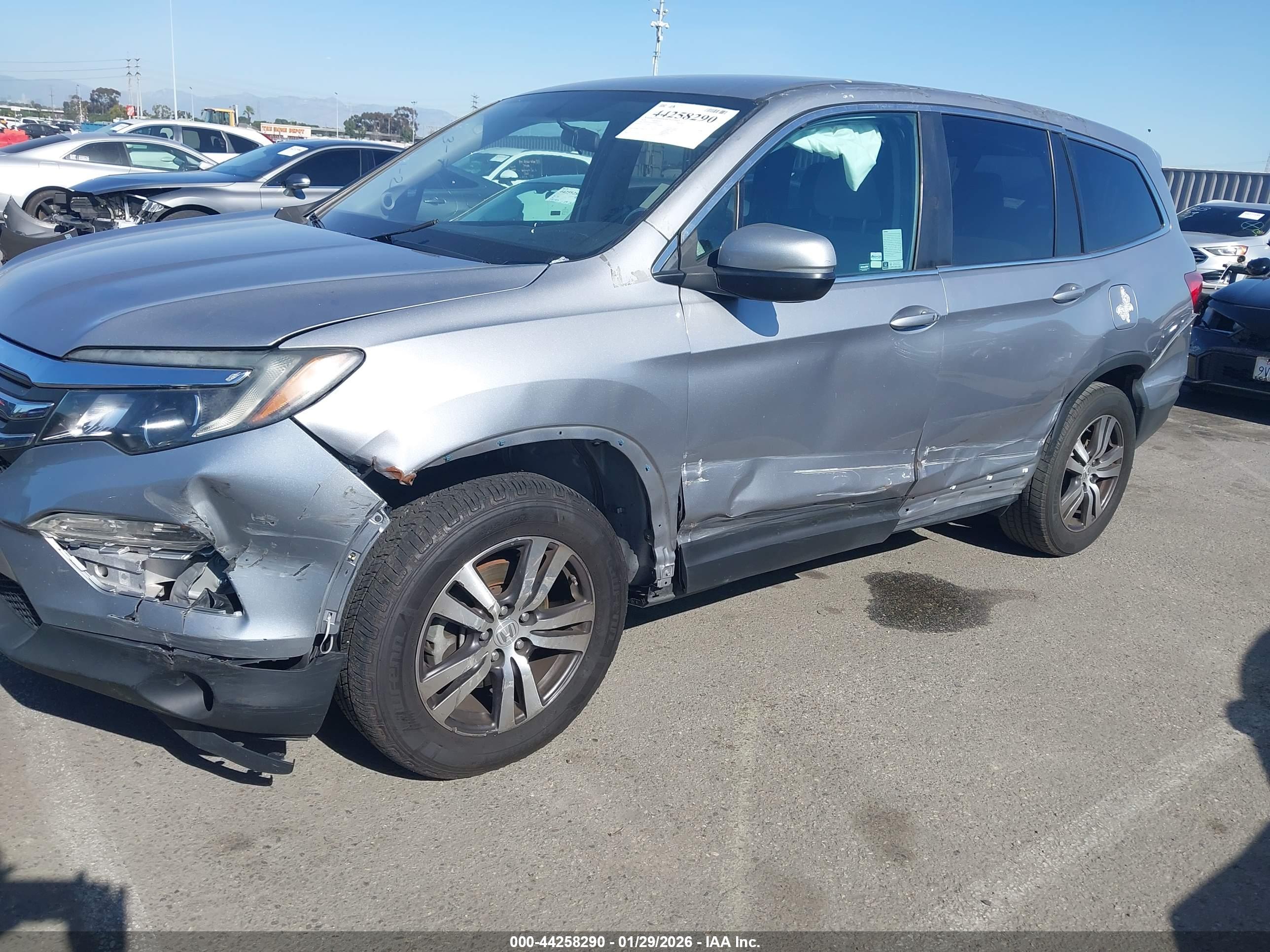HONDA PILOT image 6