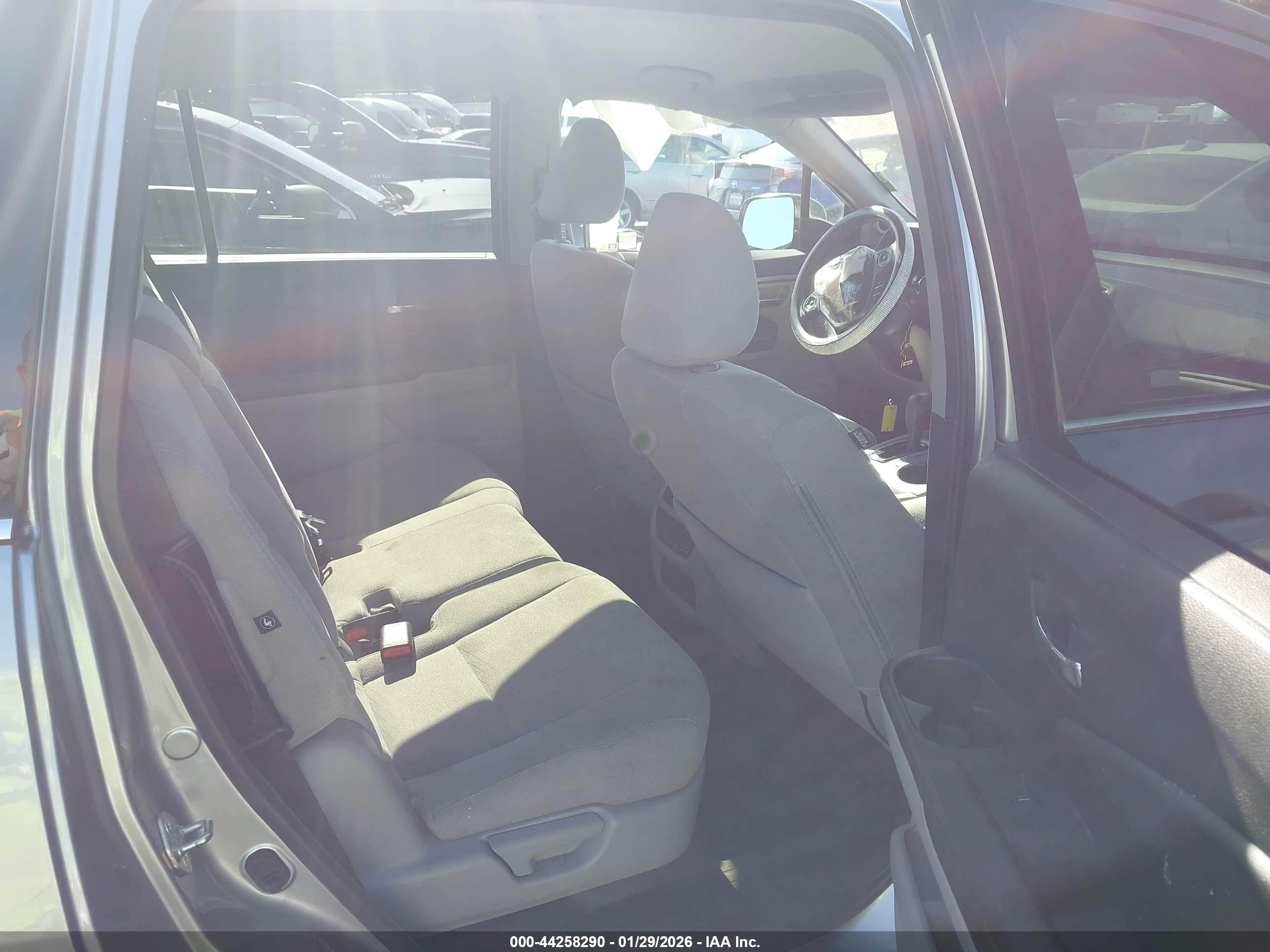 HONDA PILOT image 8