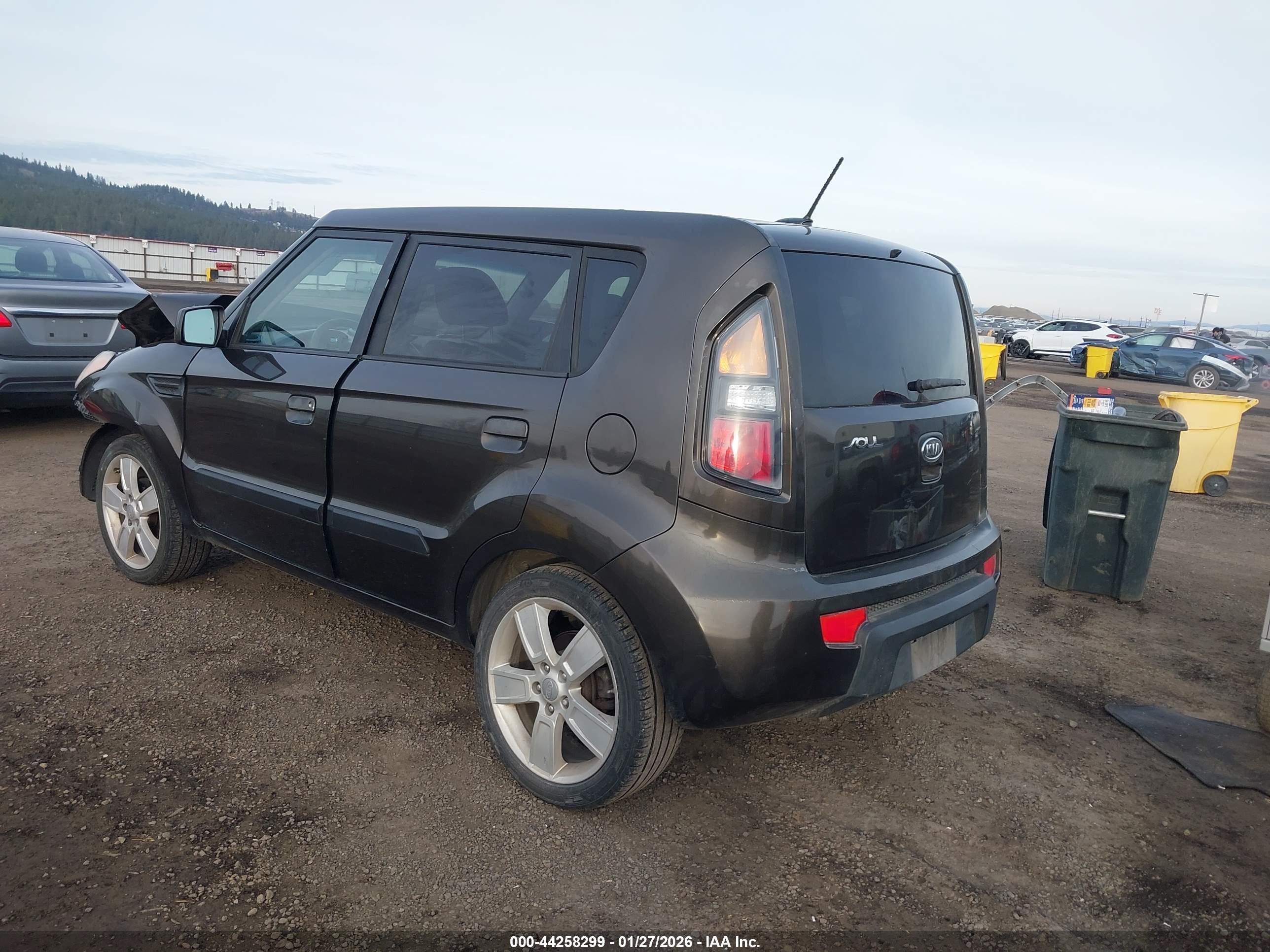 KIA SOUL image 3