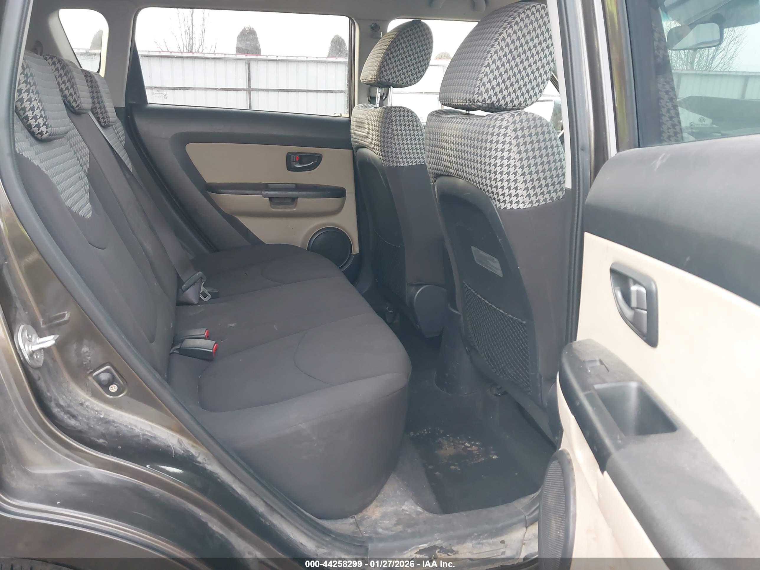KIA SOUL image 8