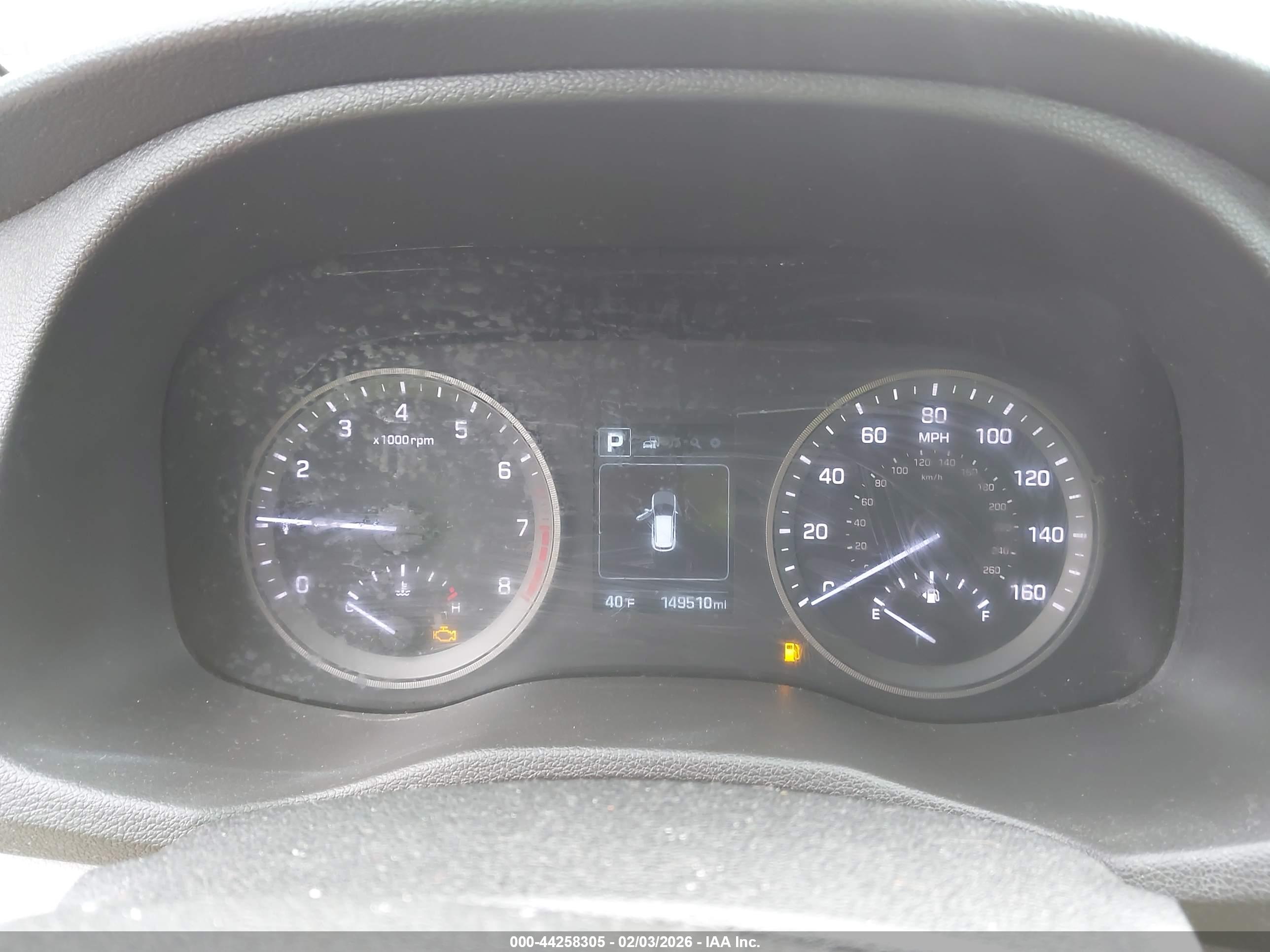 HYUNDAI TUCSON image 7