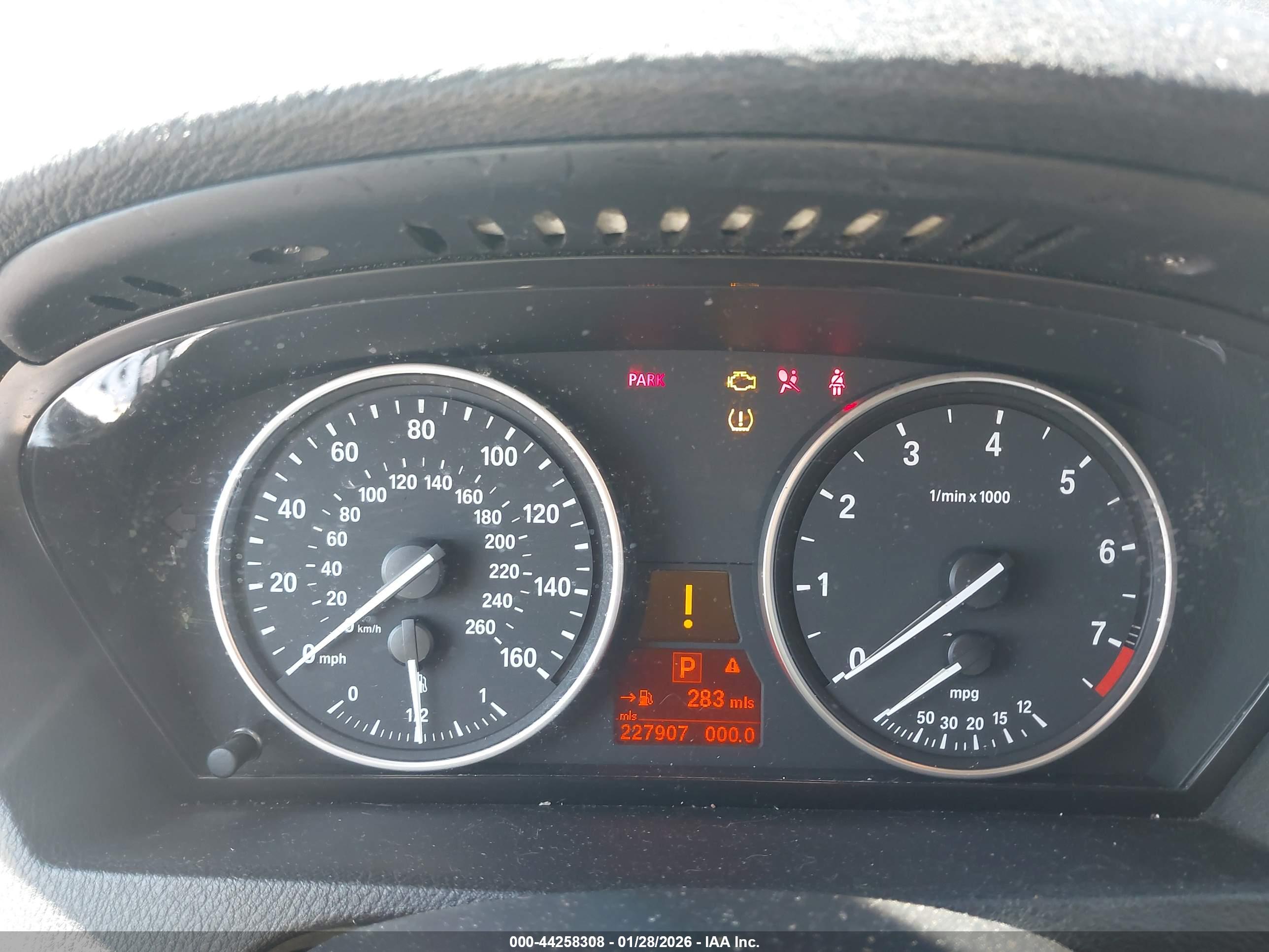 BMW X5 image 7