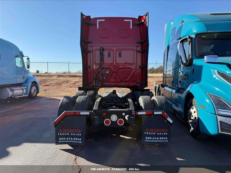 FREIGHTLINER NEW image 8