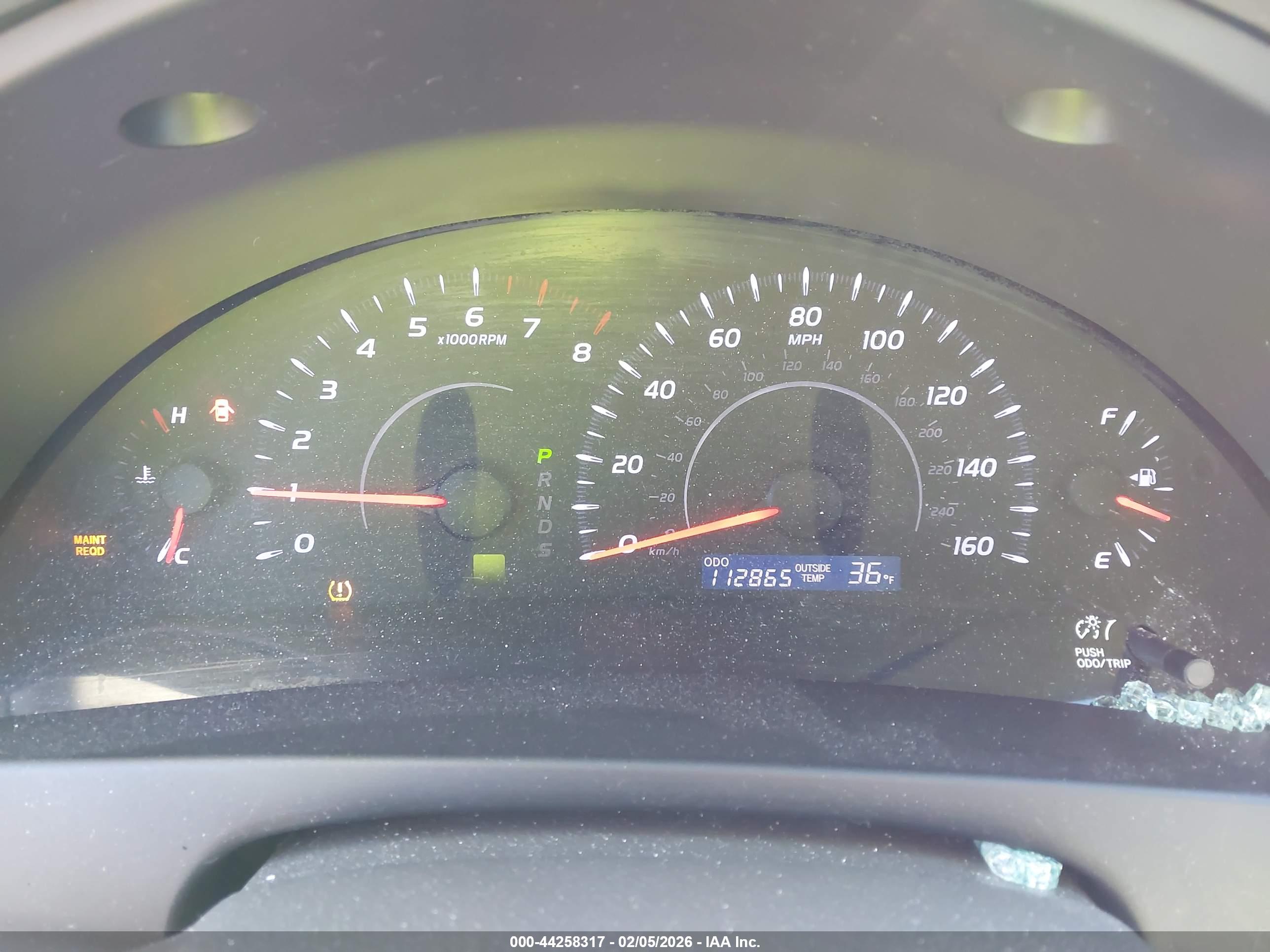 TOYOTA CAMRY image 7