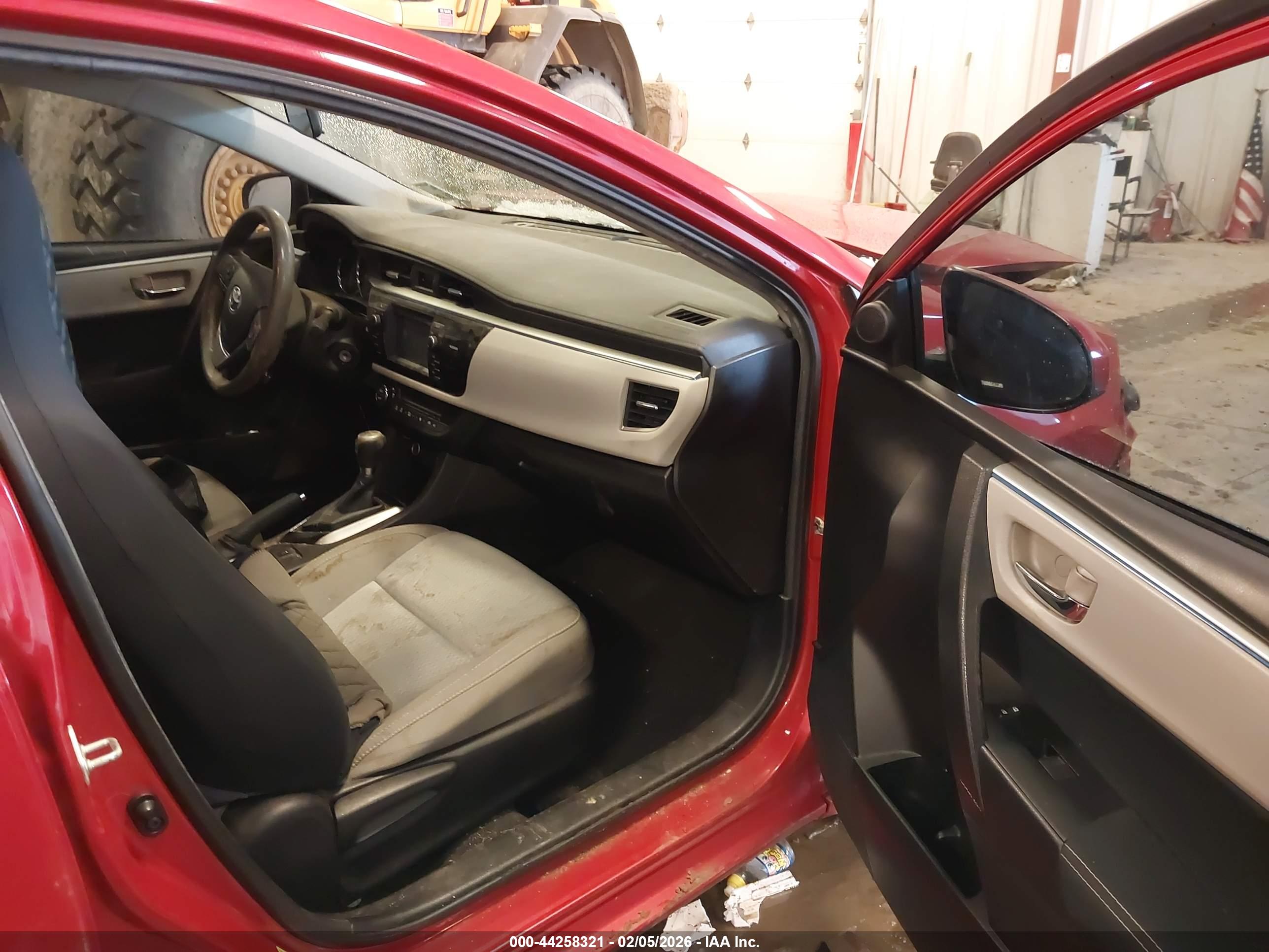 TOYOTA COROLLA image 5