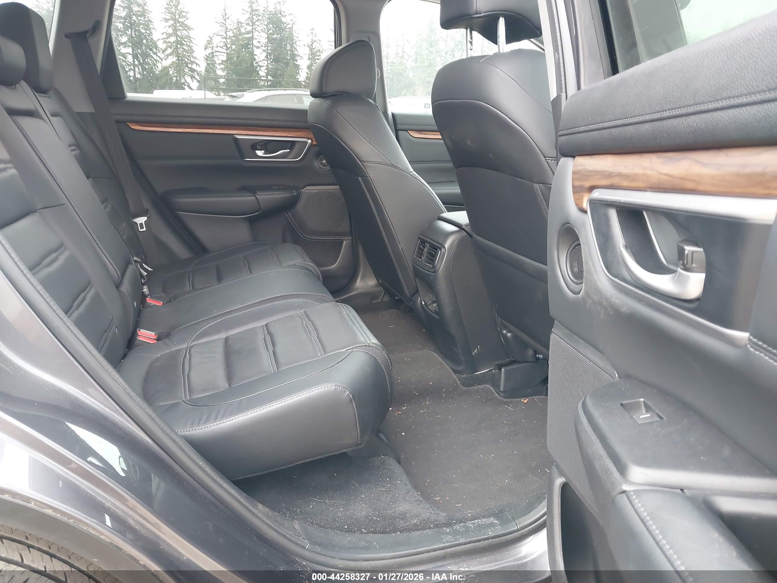 HONDA CR-V image 8