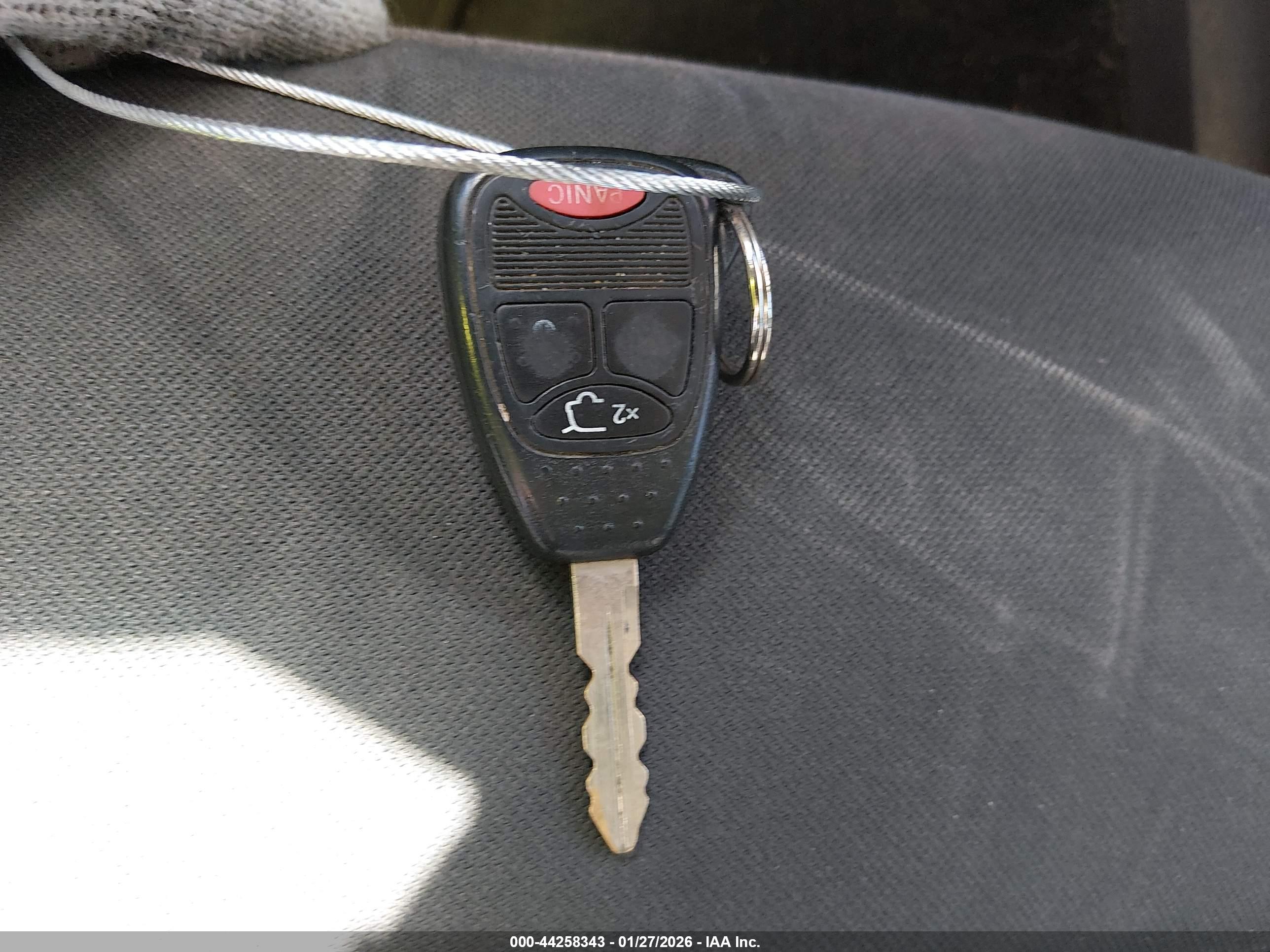 JEEP LIBERTY image 11
