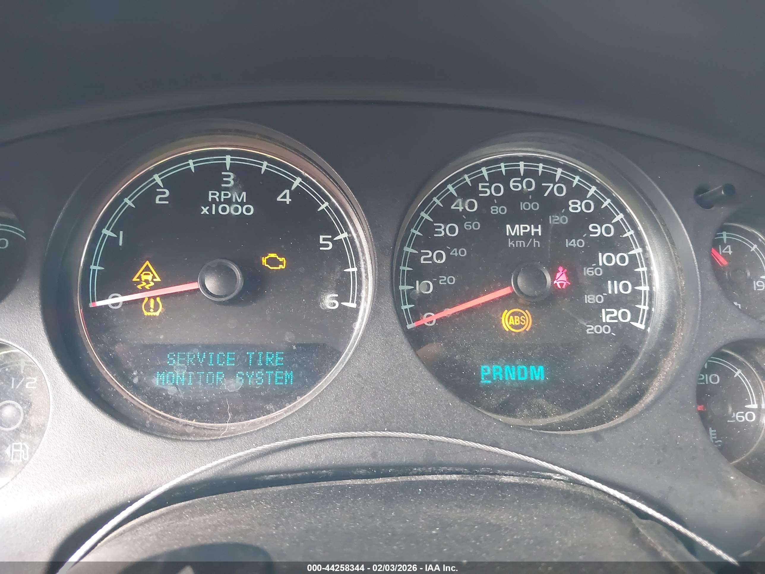 CHEVROLET SILVERADO image 7
