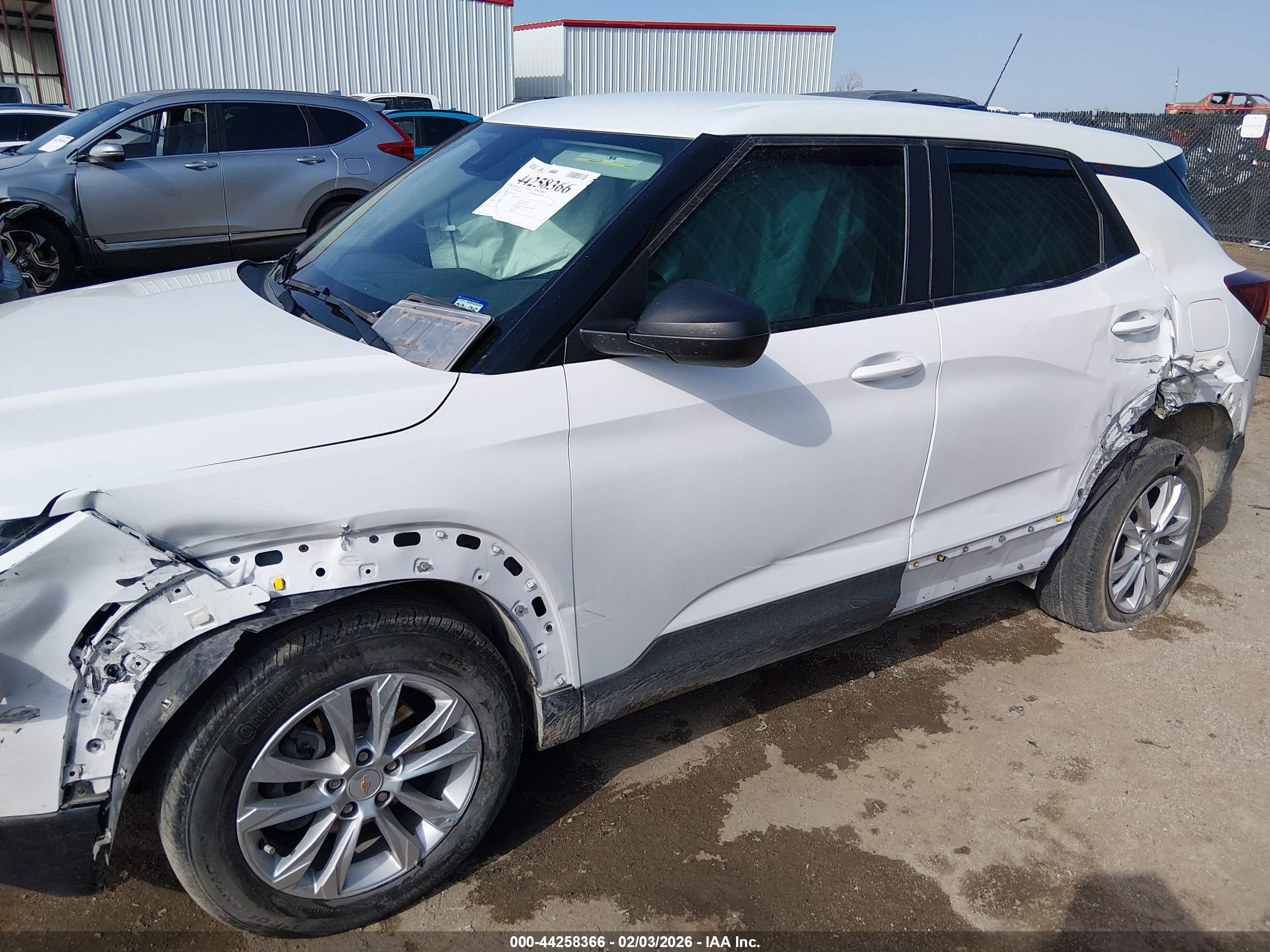 CHEVROLET TRAILBLAZER image 6