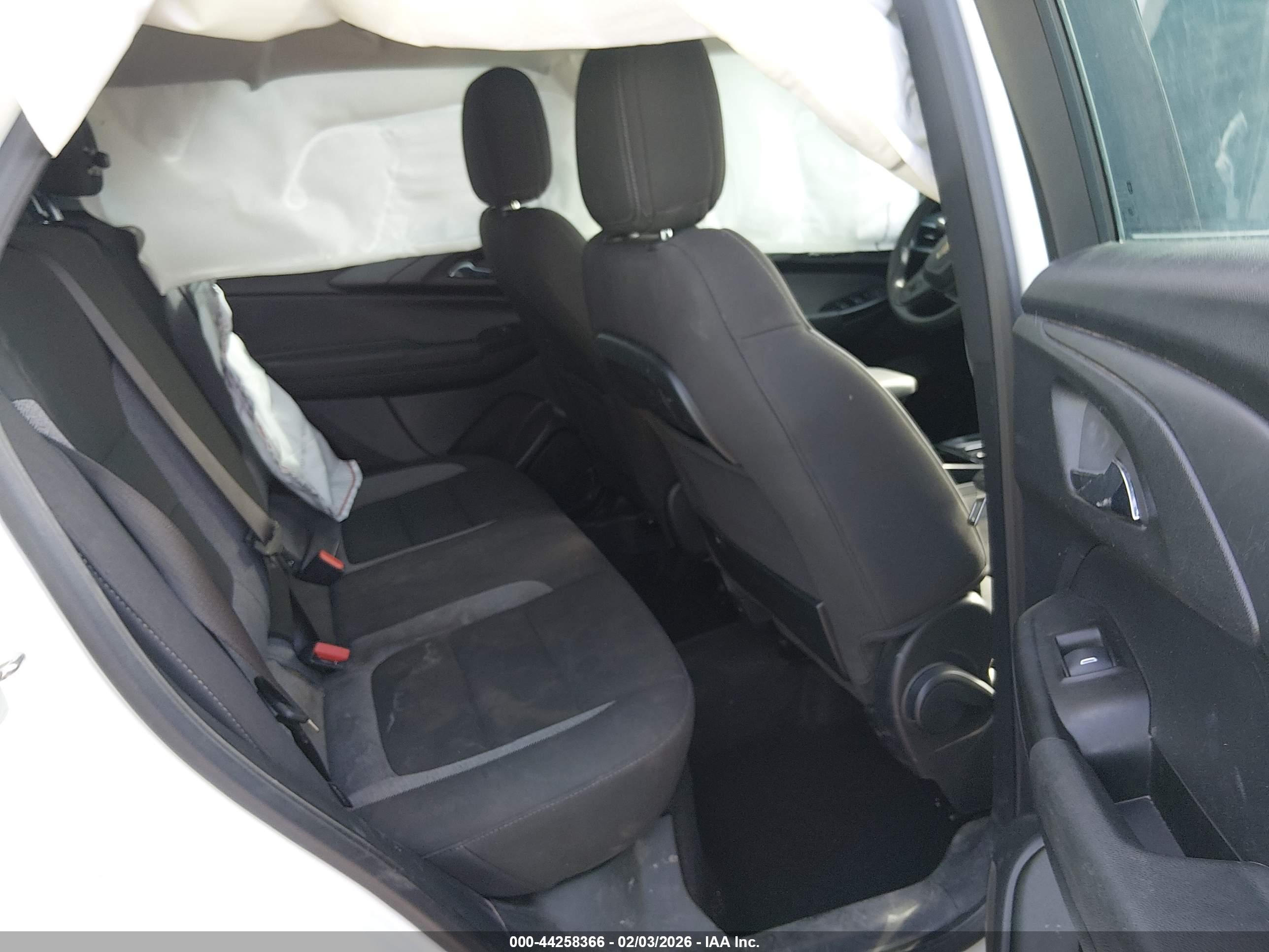 CHEVROLET TRAILBLAZER image 8