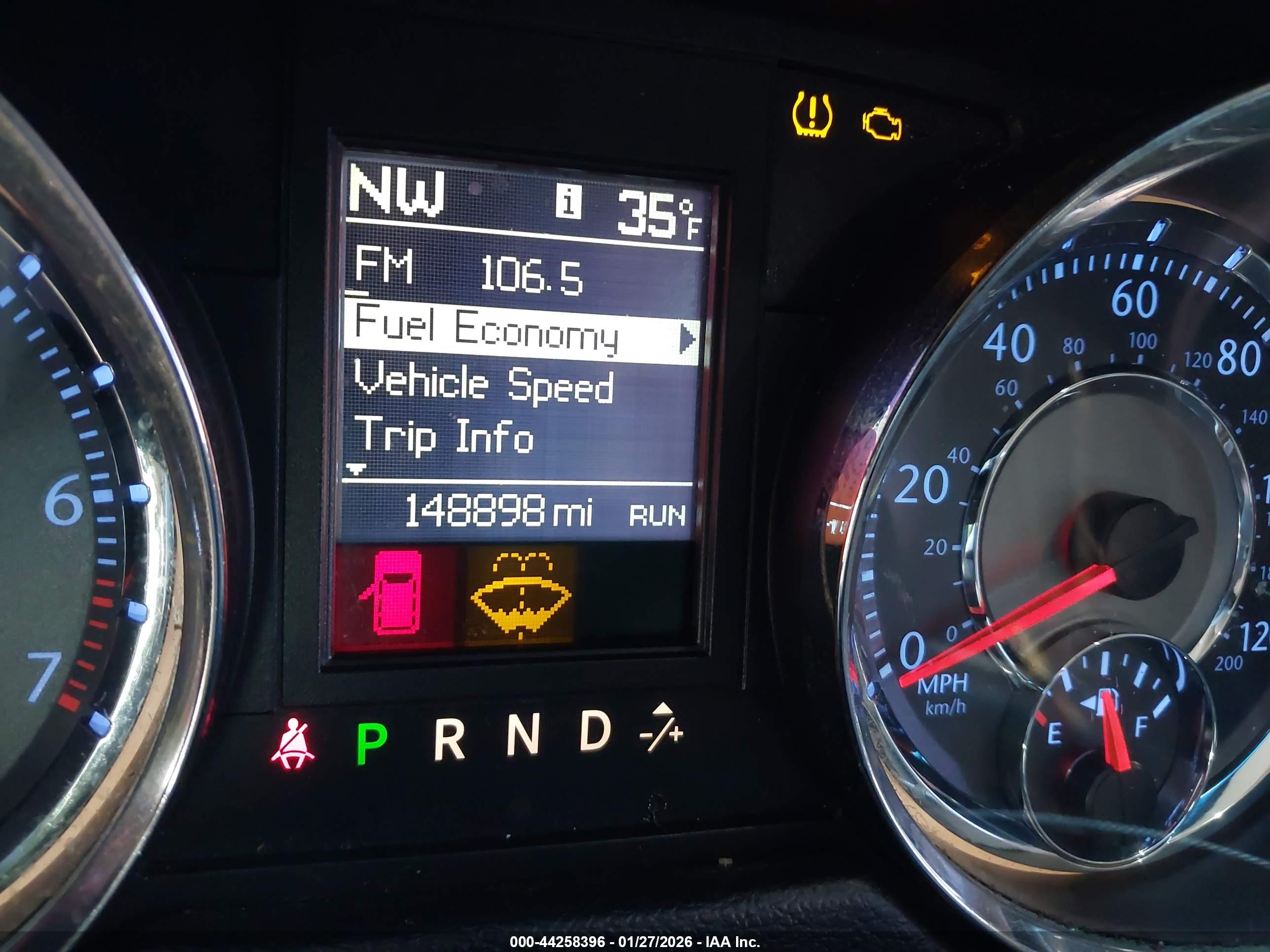 CHRYSLER TOWN image 7