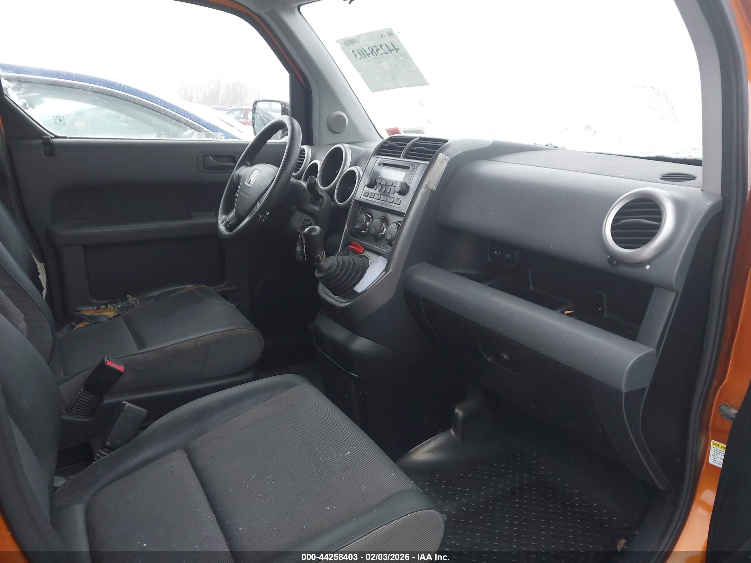 HONDA ELEMENT image 5