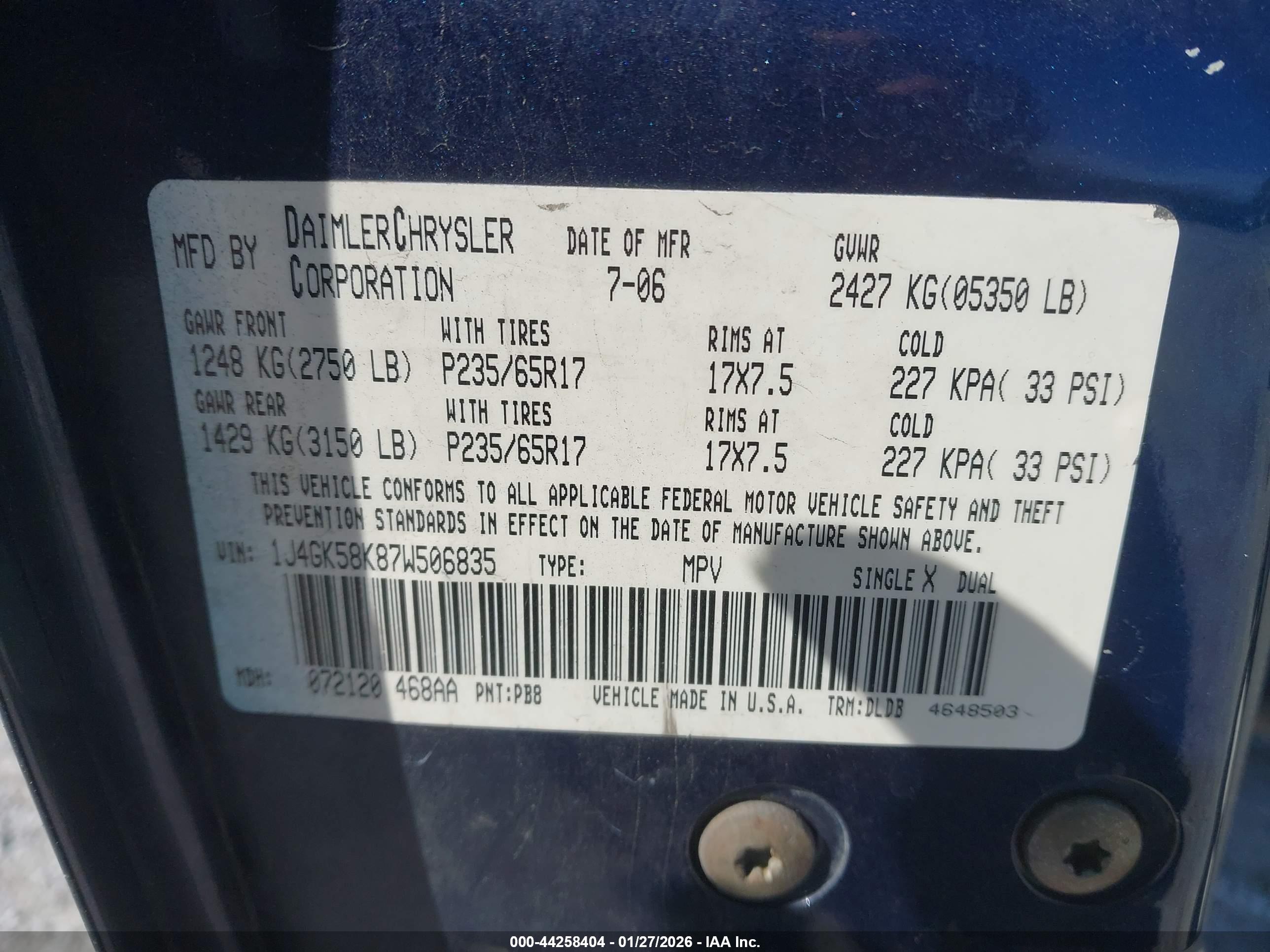 JEEP LIBERTY image 9