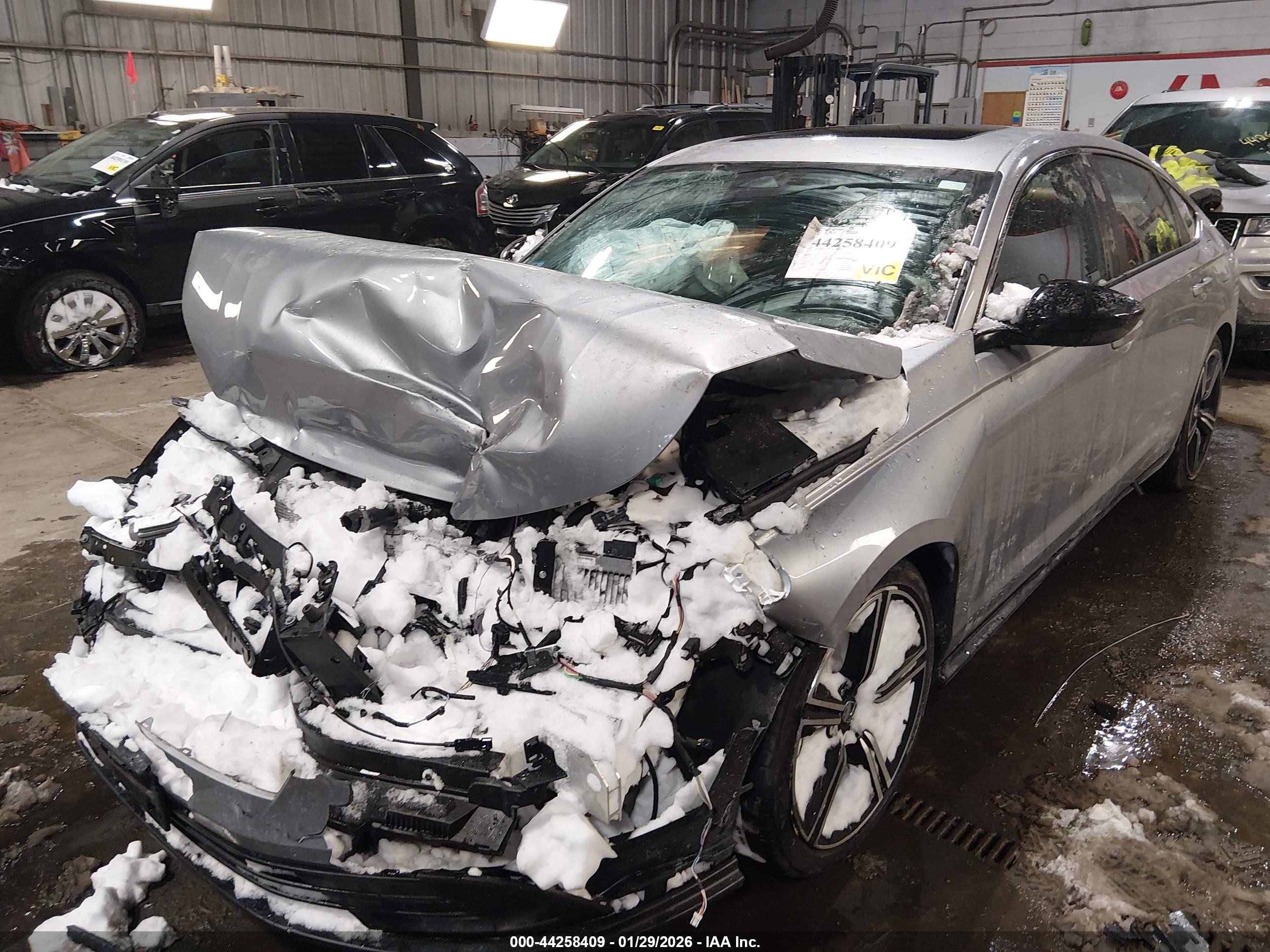 HONDA ACCORD image 2
