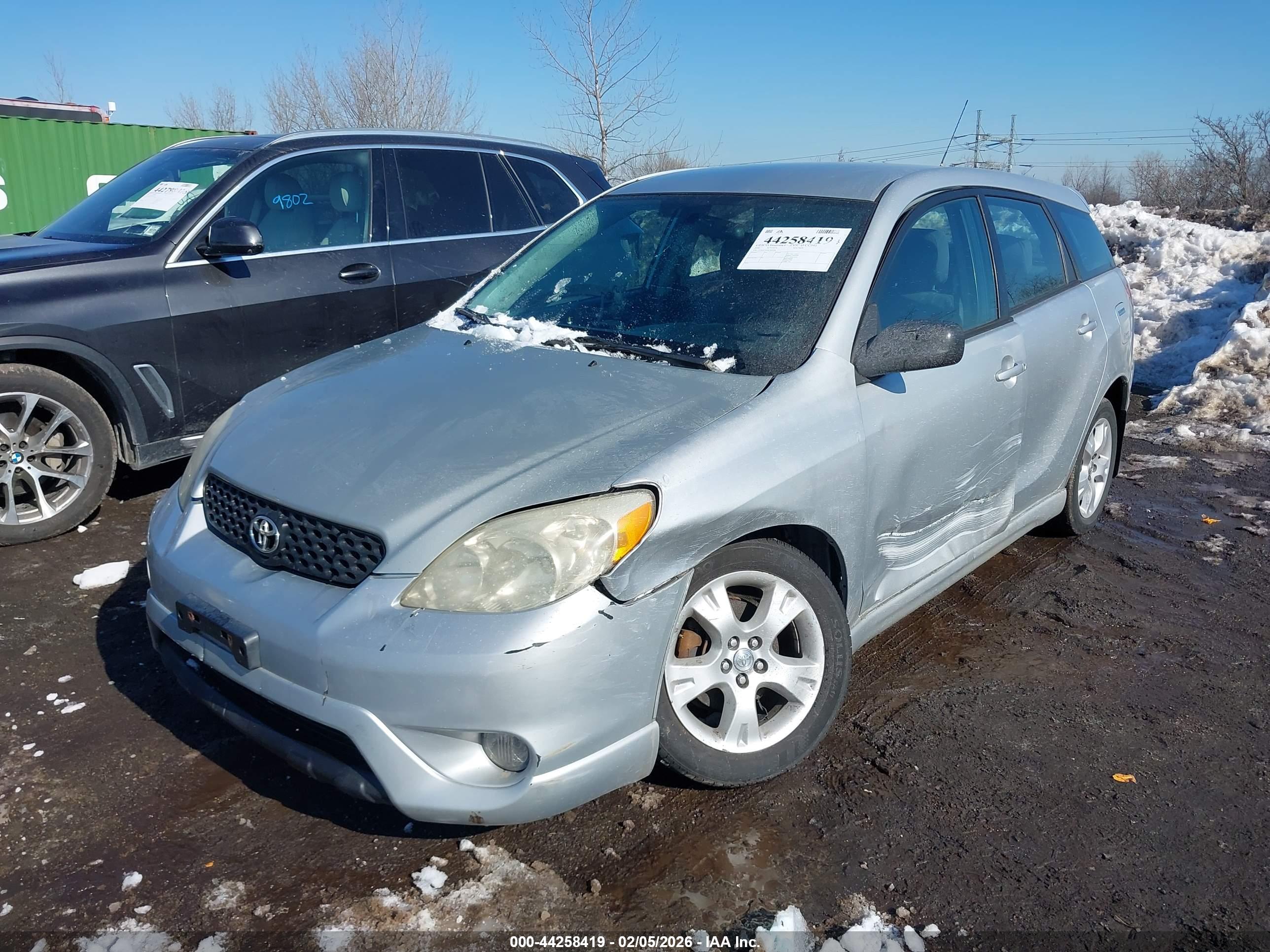 TOYOTA MATRIX image 6