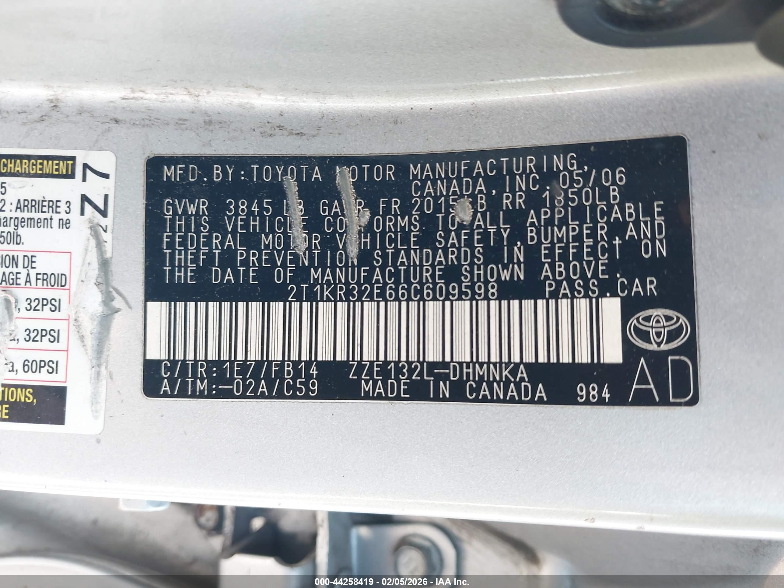 TOYOTA MATRIX image 9