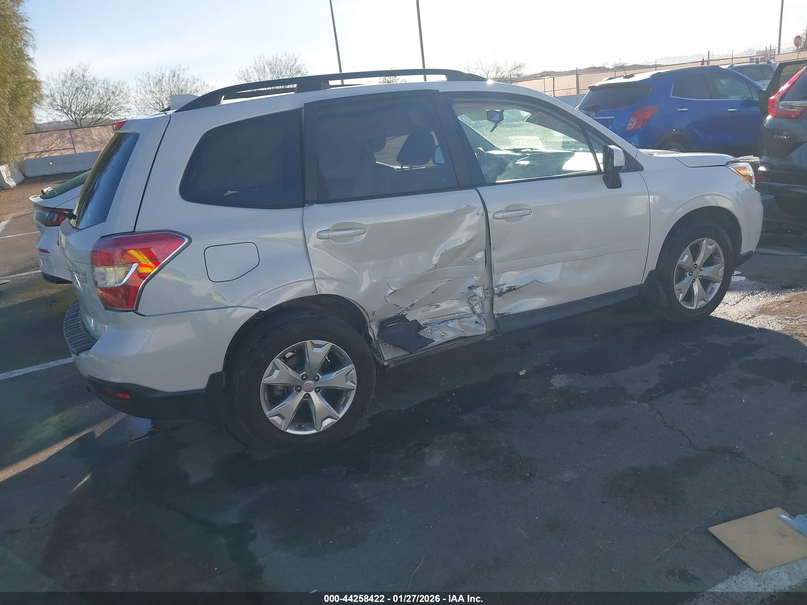 SUBARU FORESTER image 4