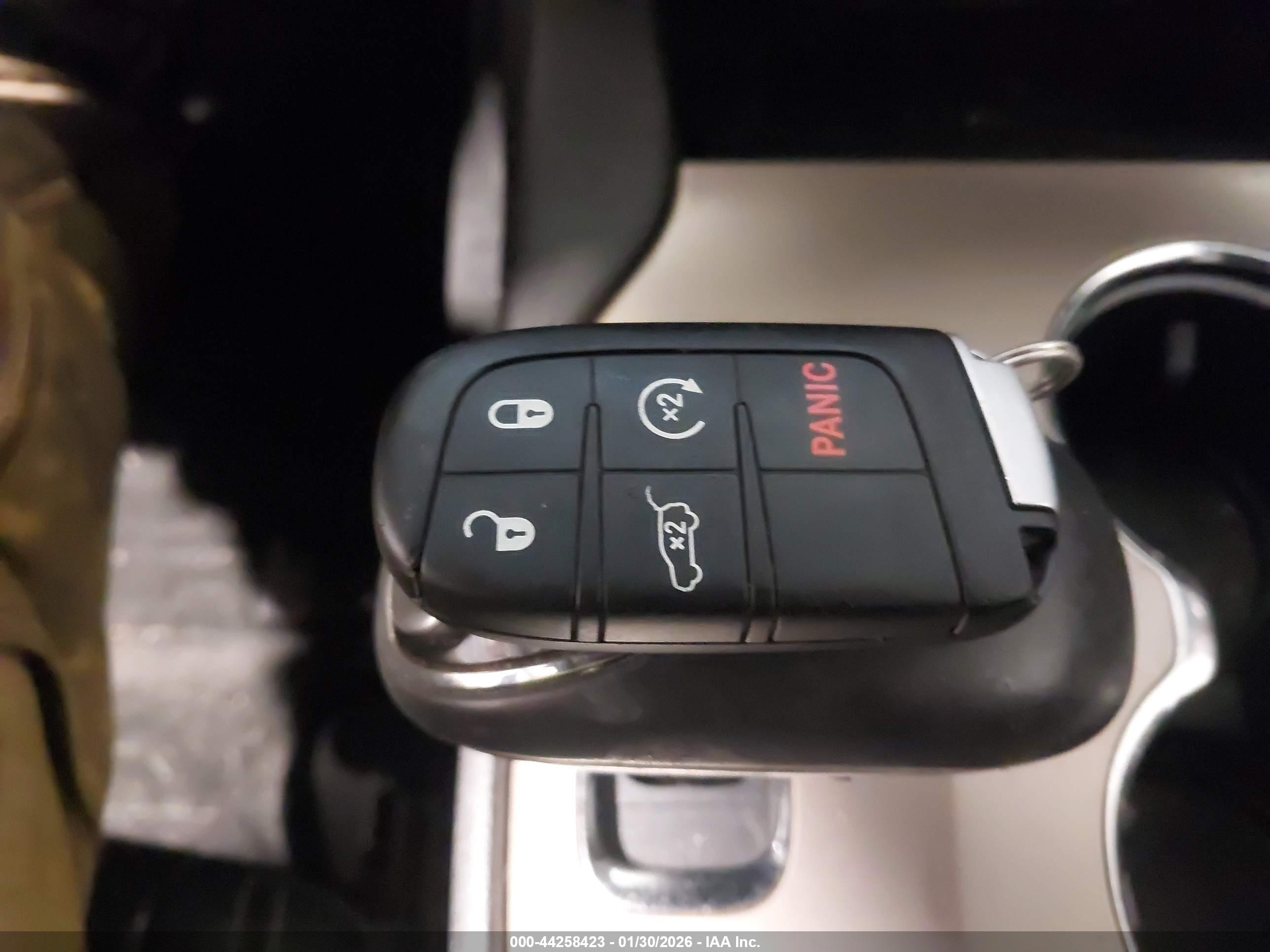 JEEP GRAND image 11