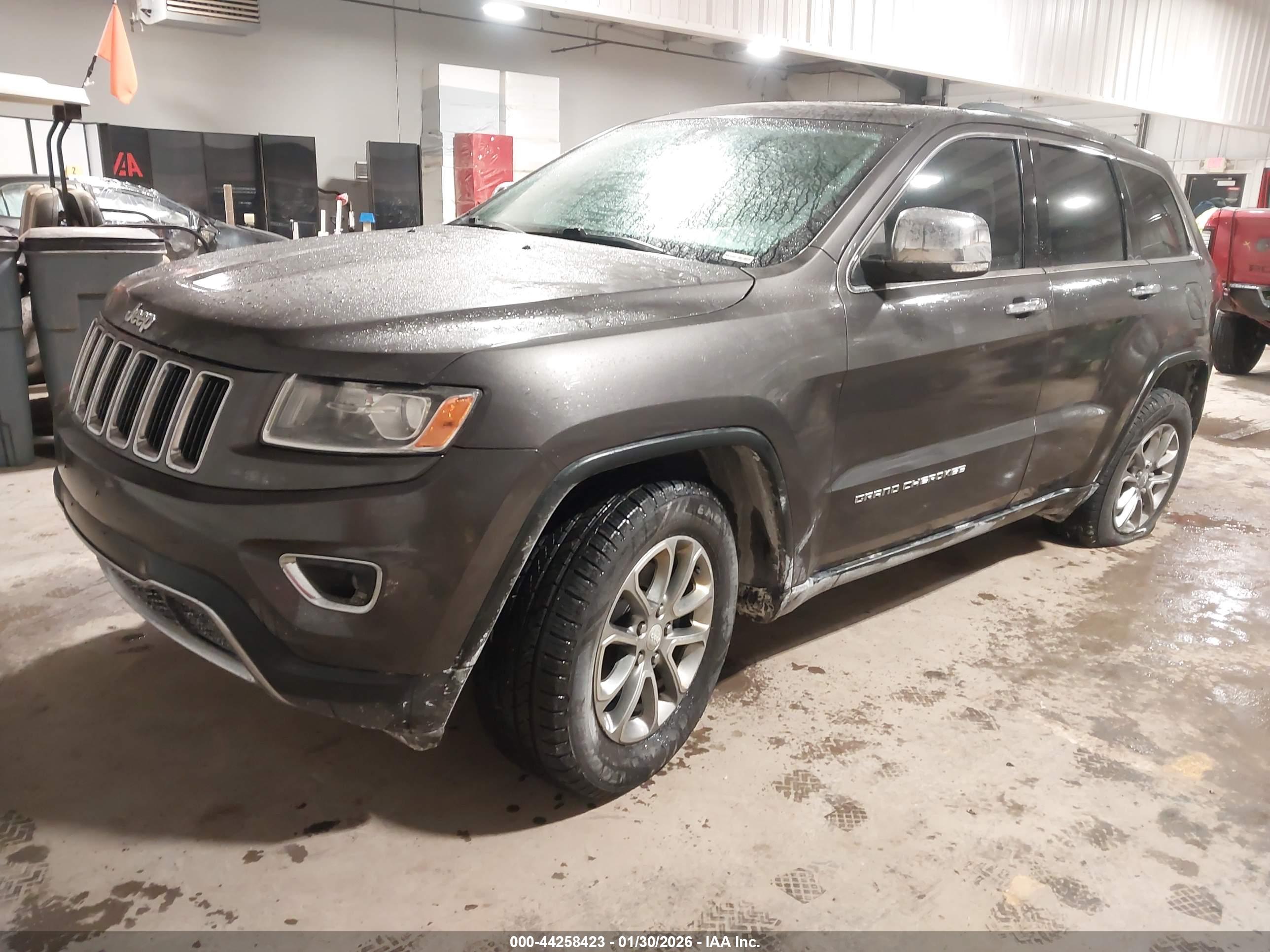 JEEP GRAND image 2