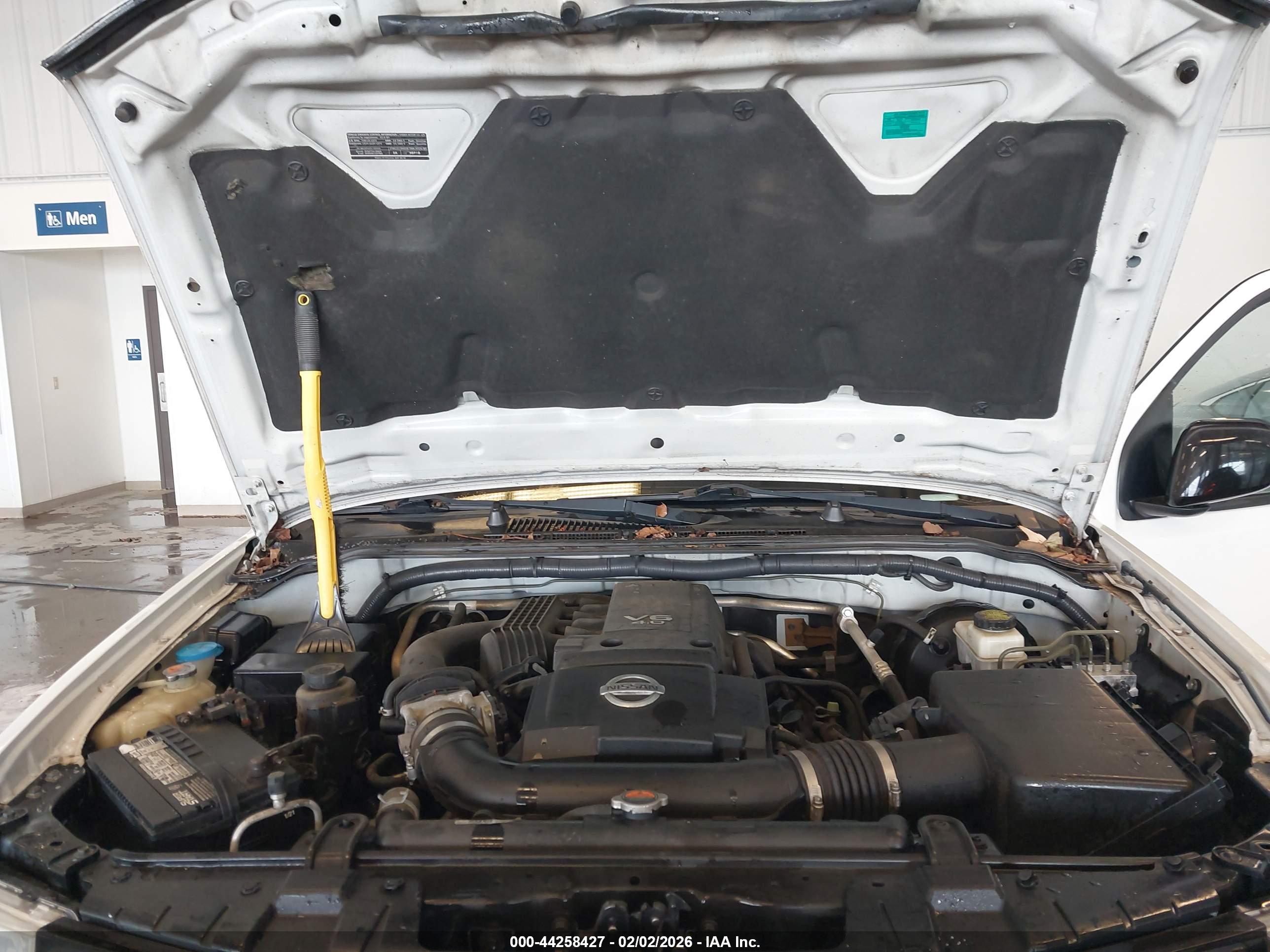NISSAN FRONTIER image 10
