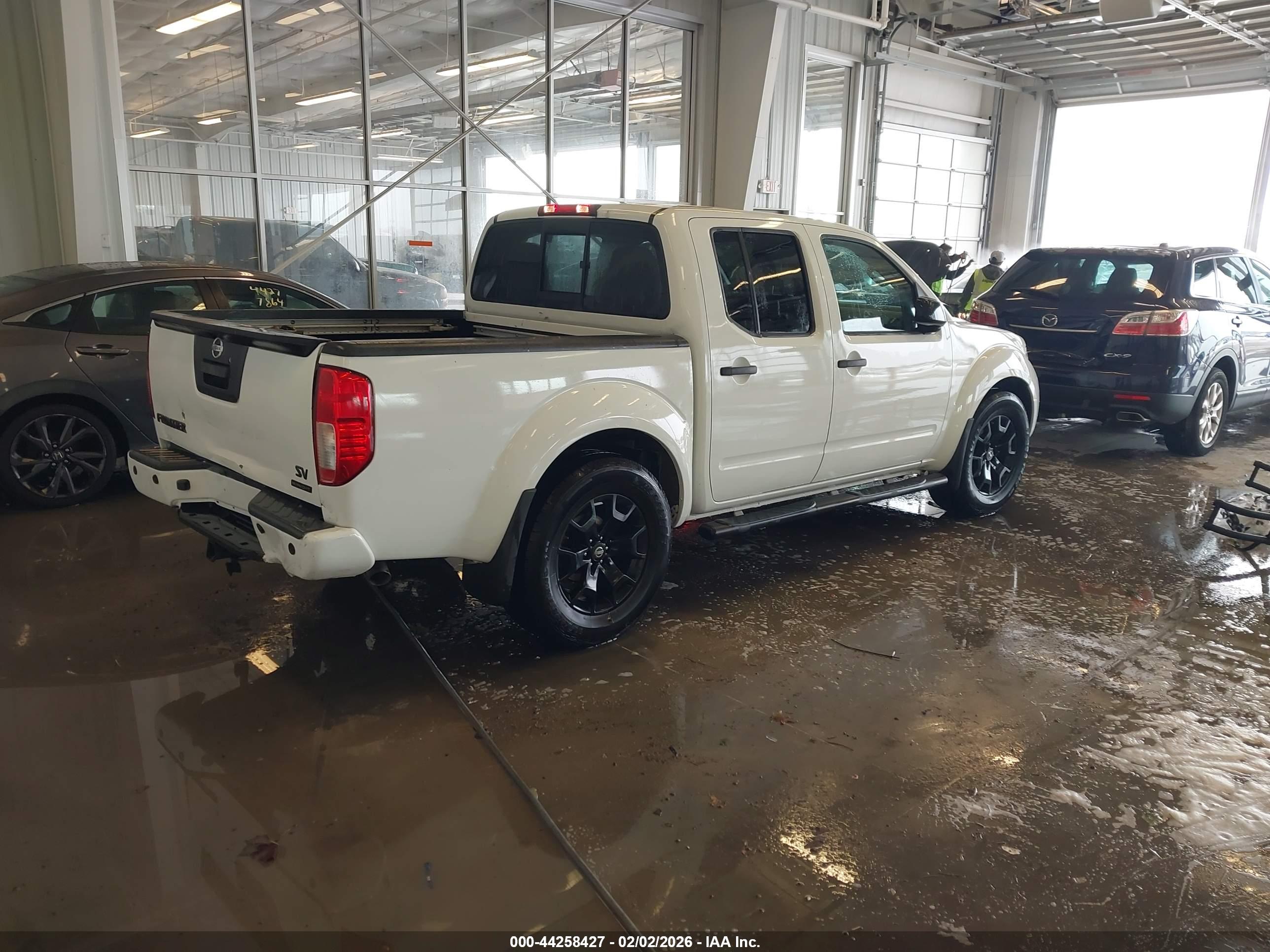 NISSAN FRONTIER image 4