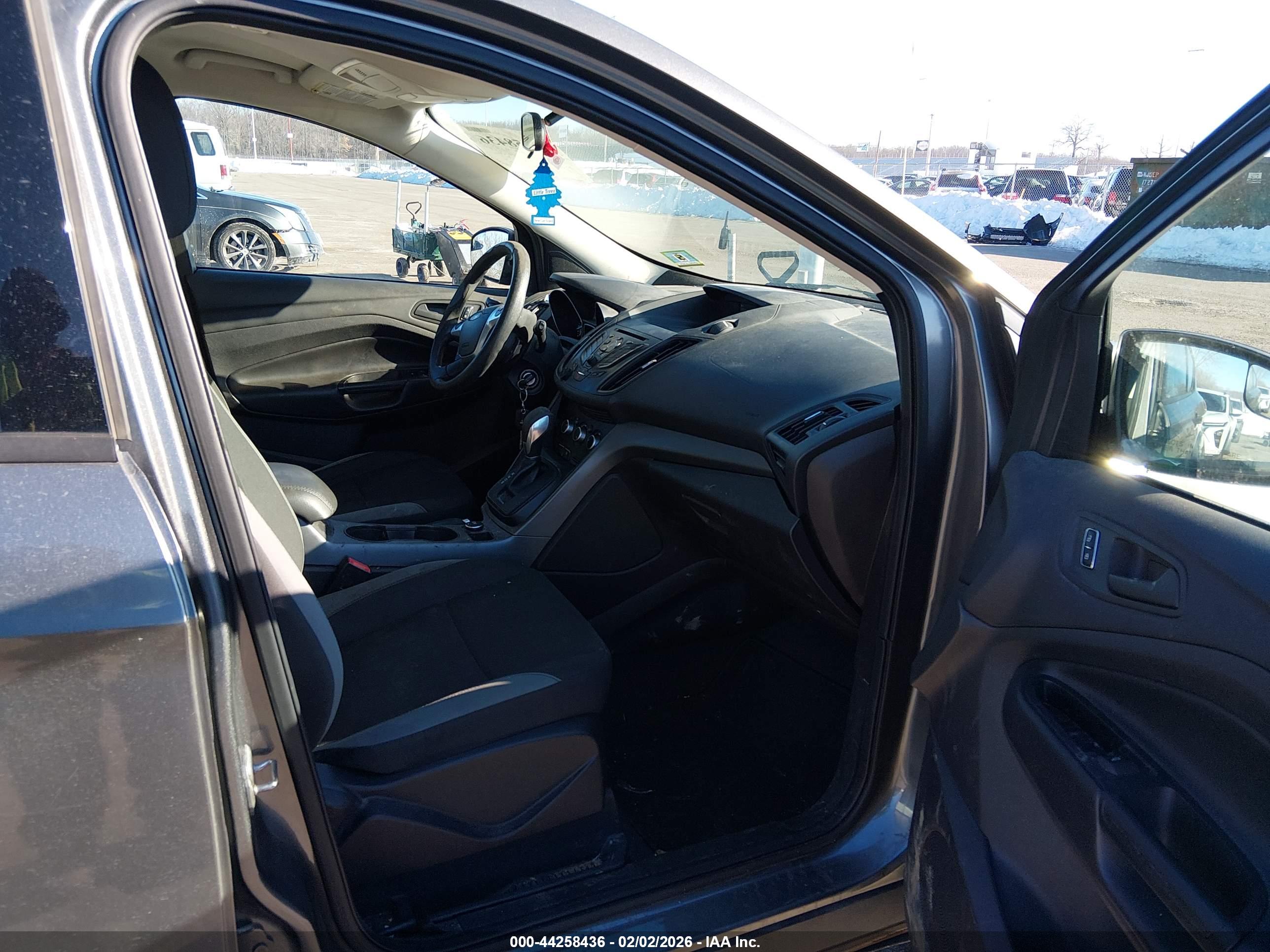 FORD ESCAPE image 5