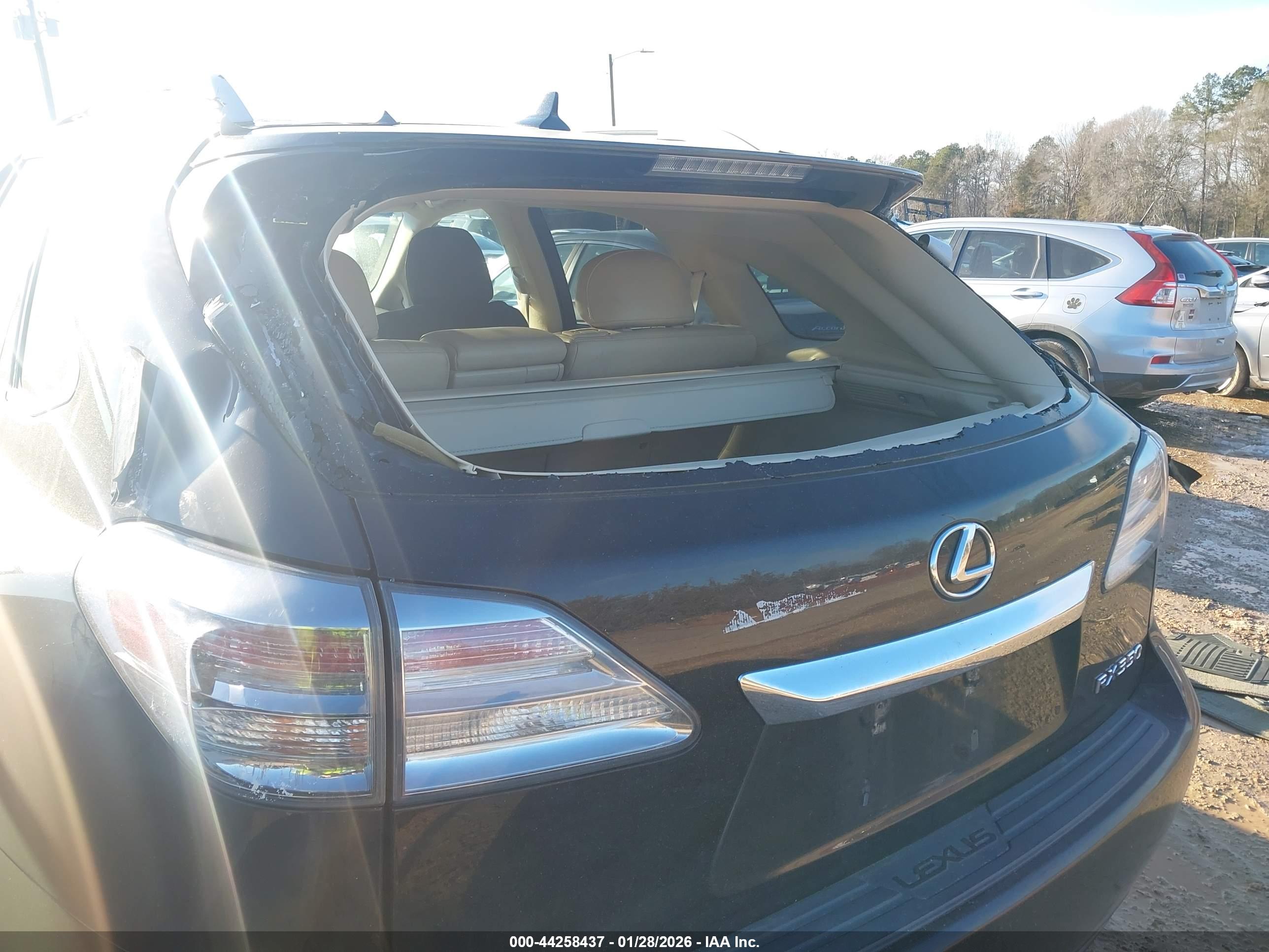 LEXUS RX image 6
