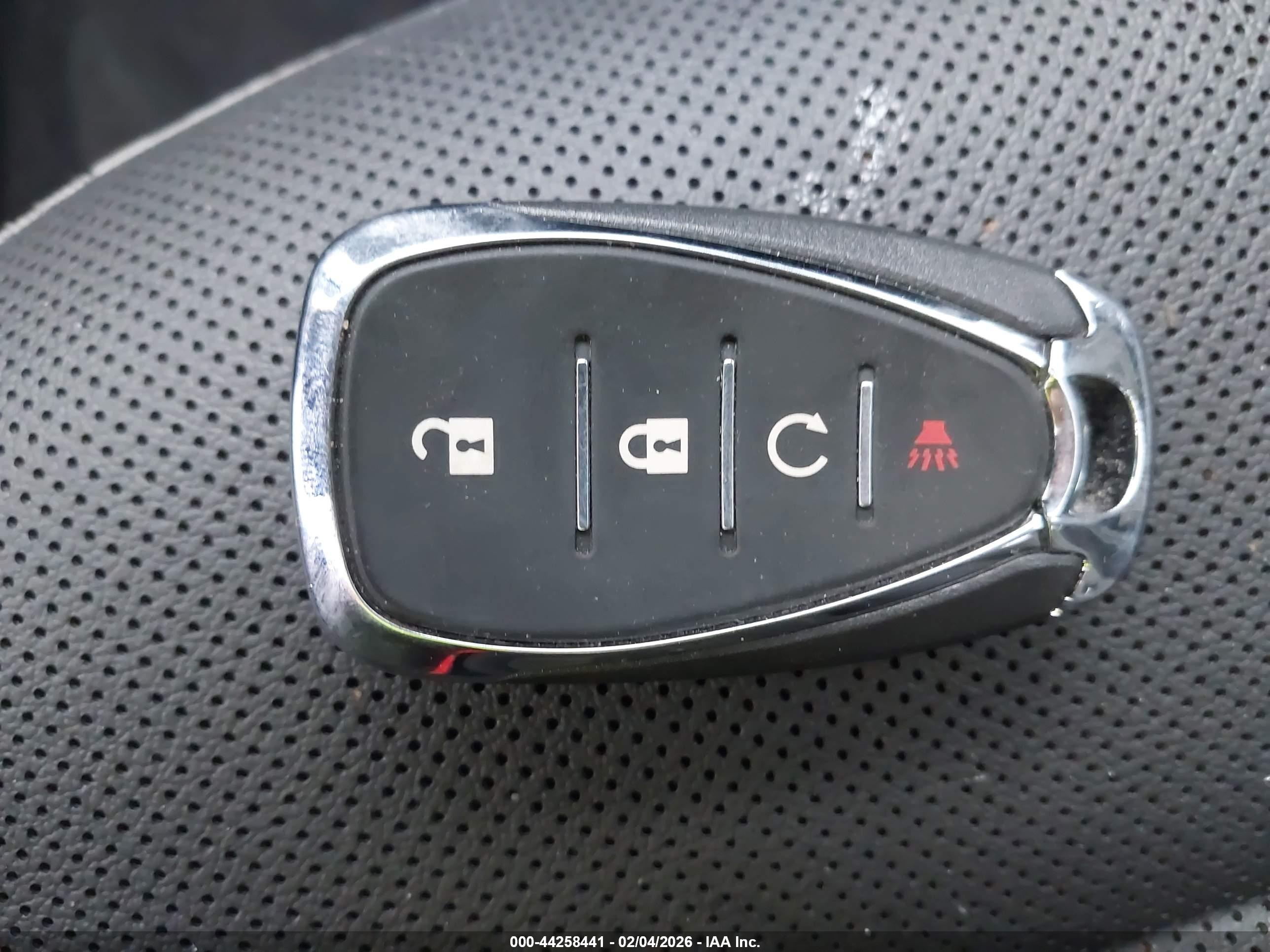 CHEVROLET TRAX image 11