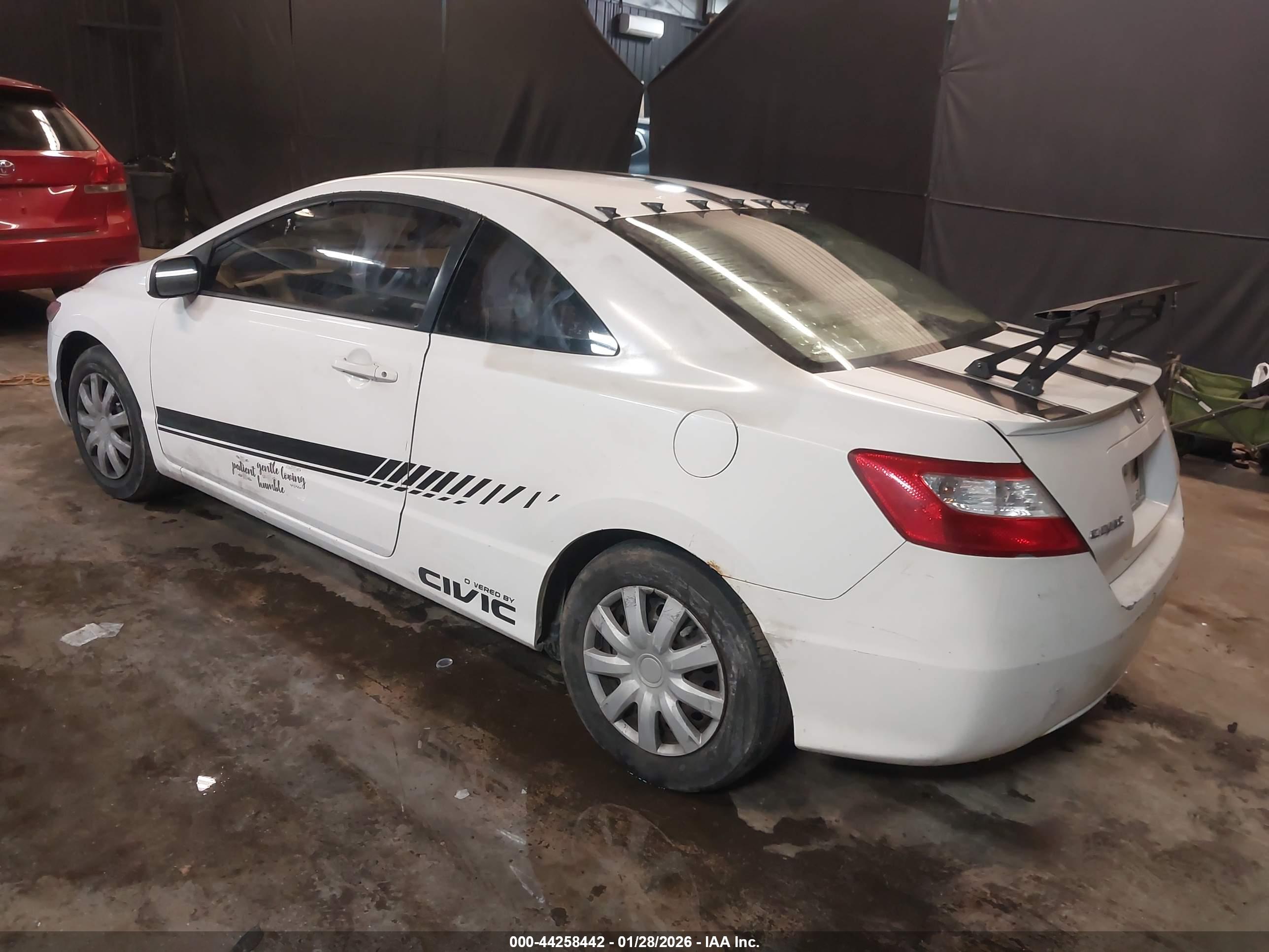 HONDA CIVIC image 3