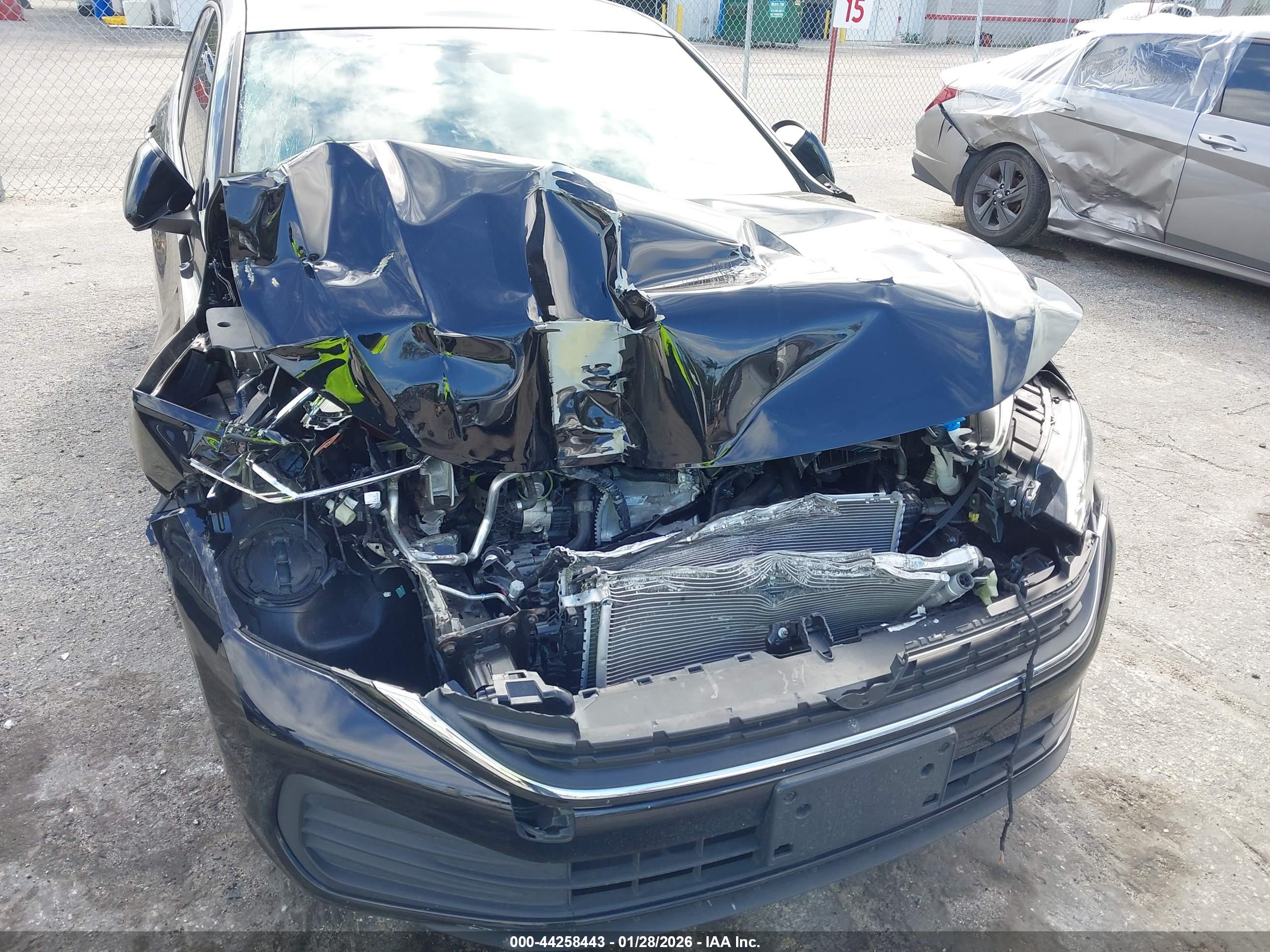 VOLKSWAGEN JETTA image 6