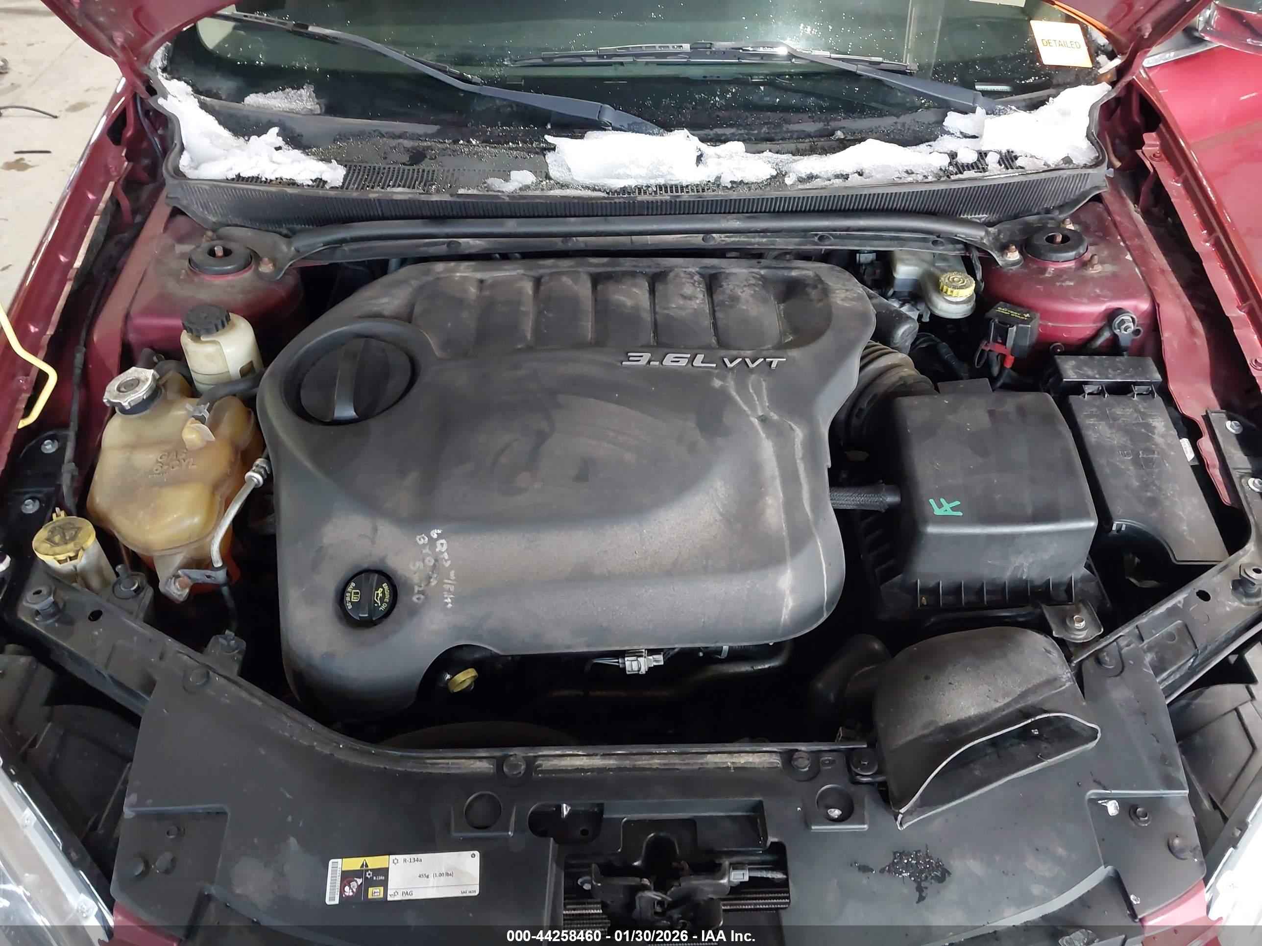 CHRYSLER 200 image 10