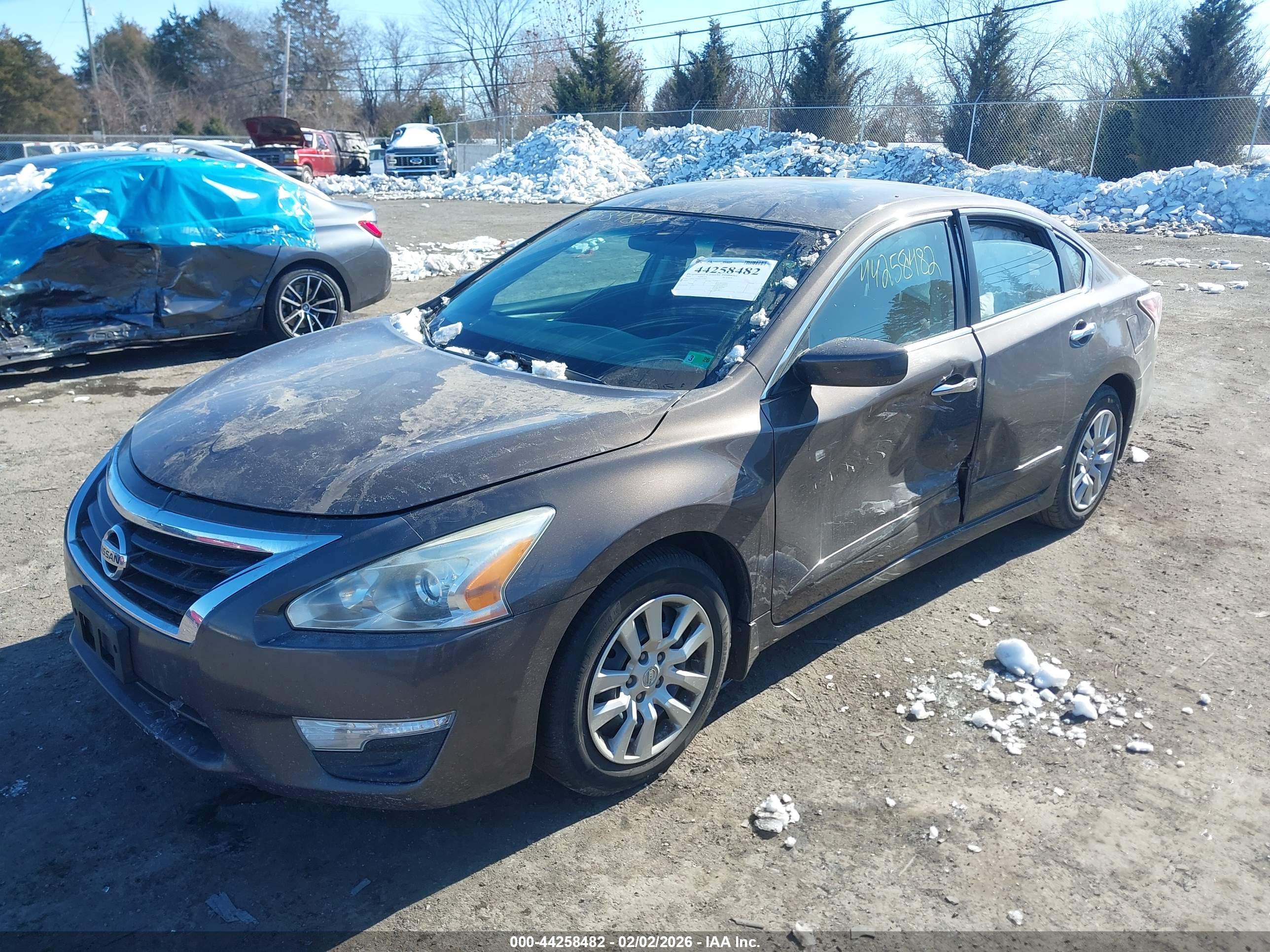 NISSAN ALTIMA image 2