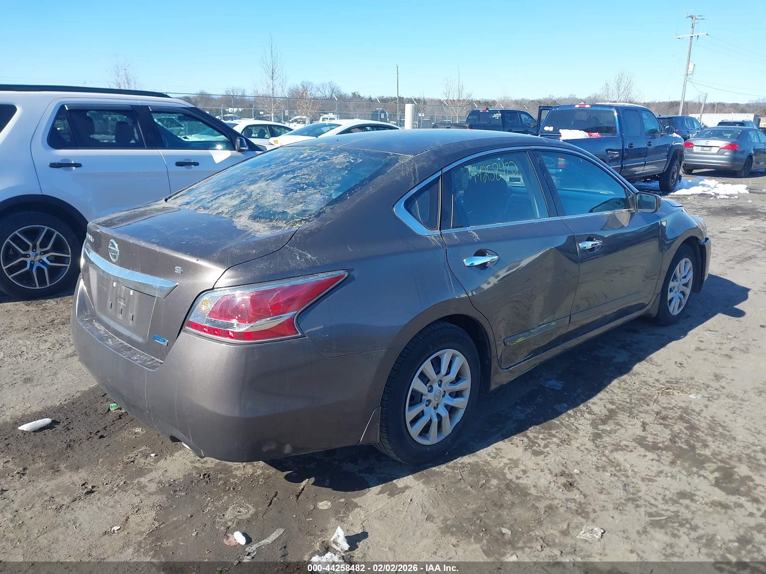 NISSAN ALTIMA image 4
