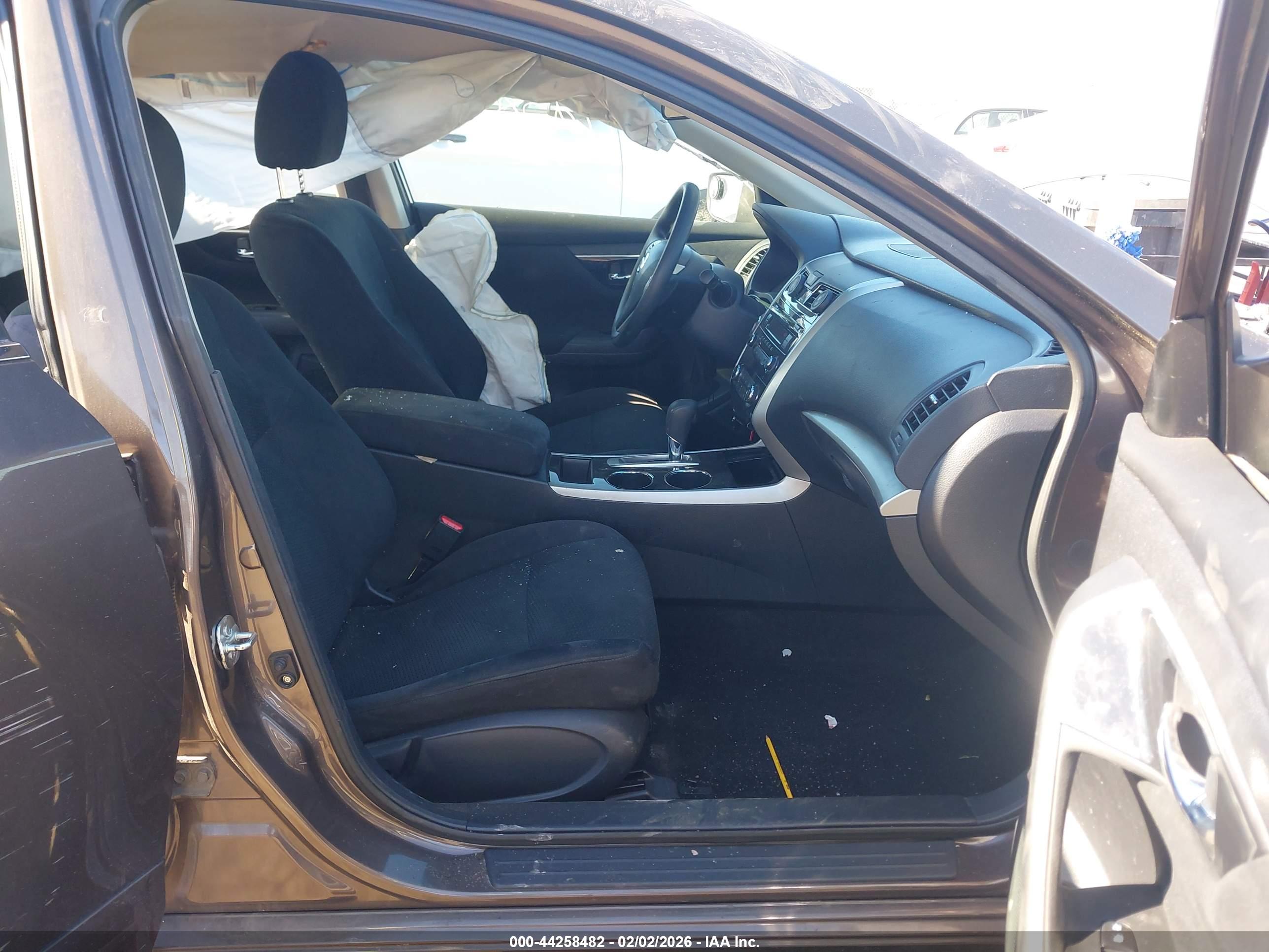 NISSAN ALTIMA image 5