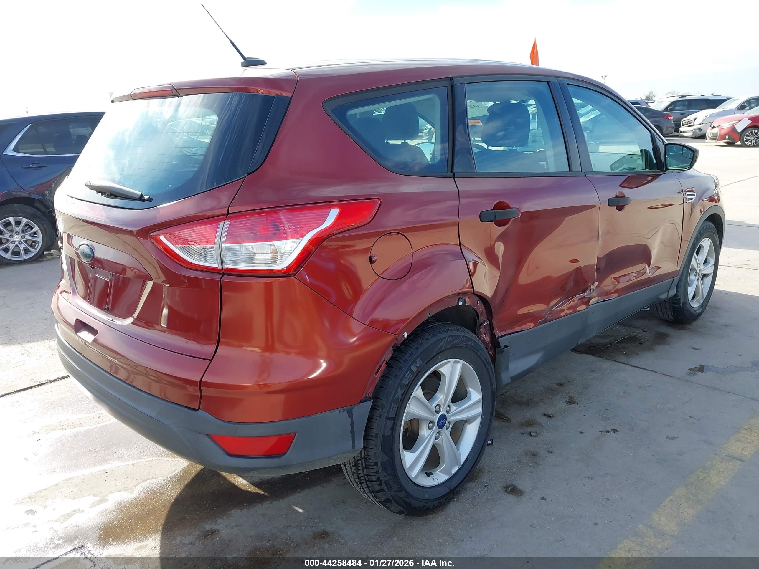 FORD ESCAPE image 4