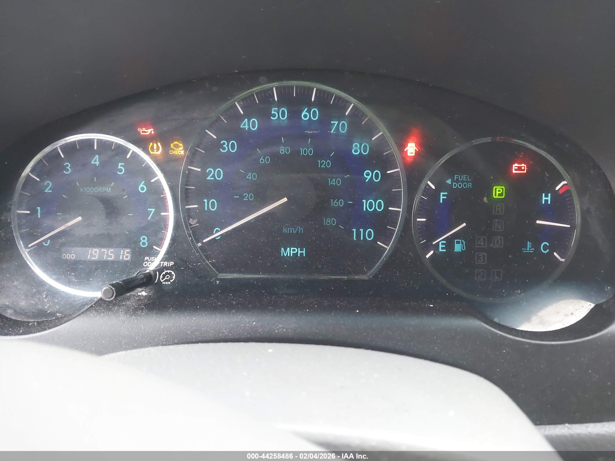 TOYOTA SIENNA image 7