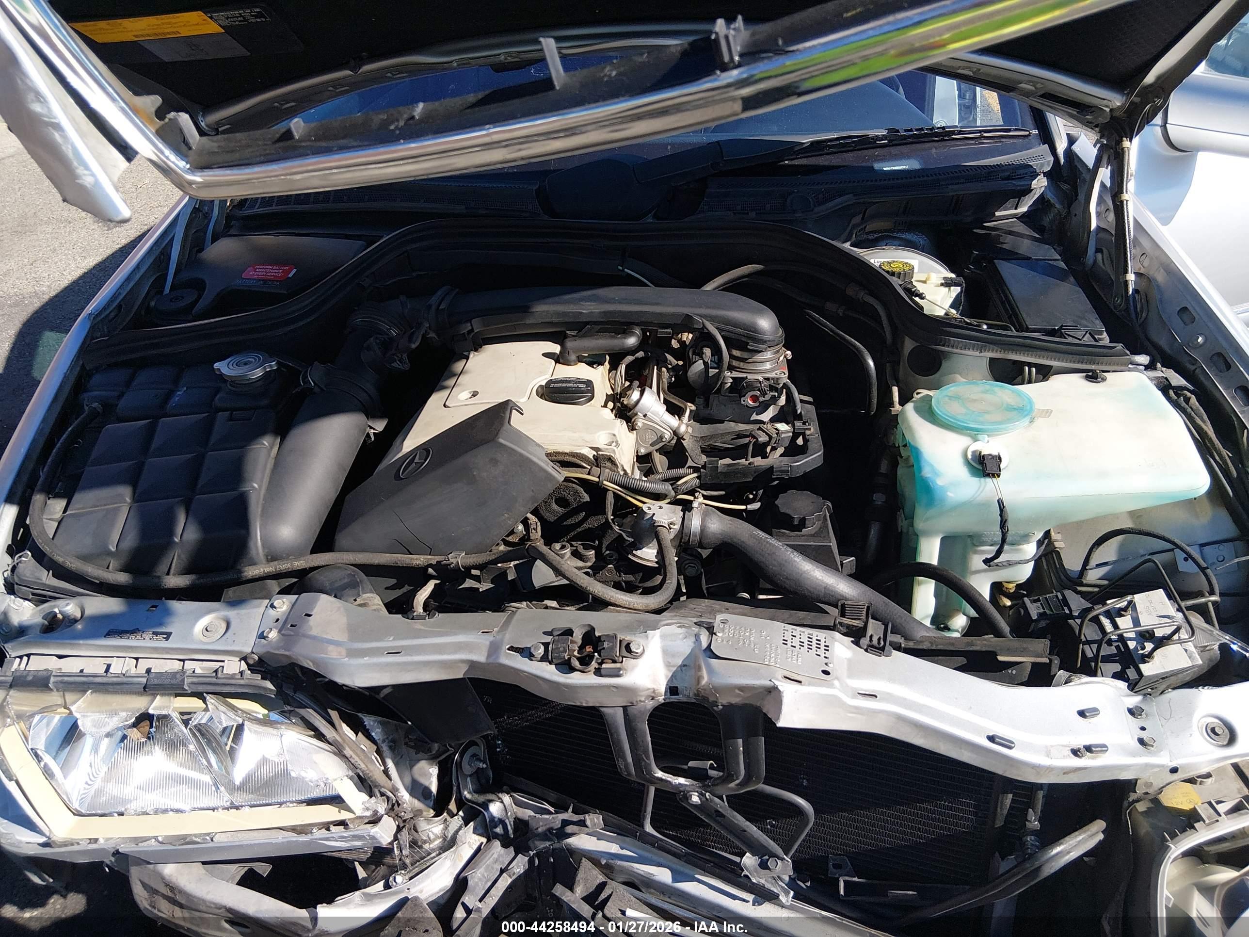 MERCEDES-BENZ C image 10