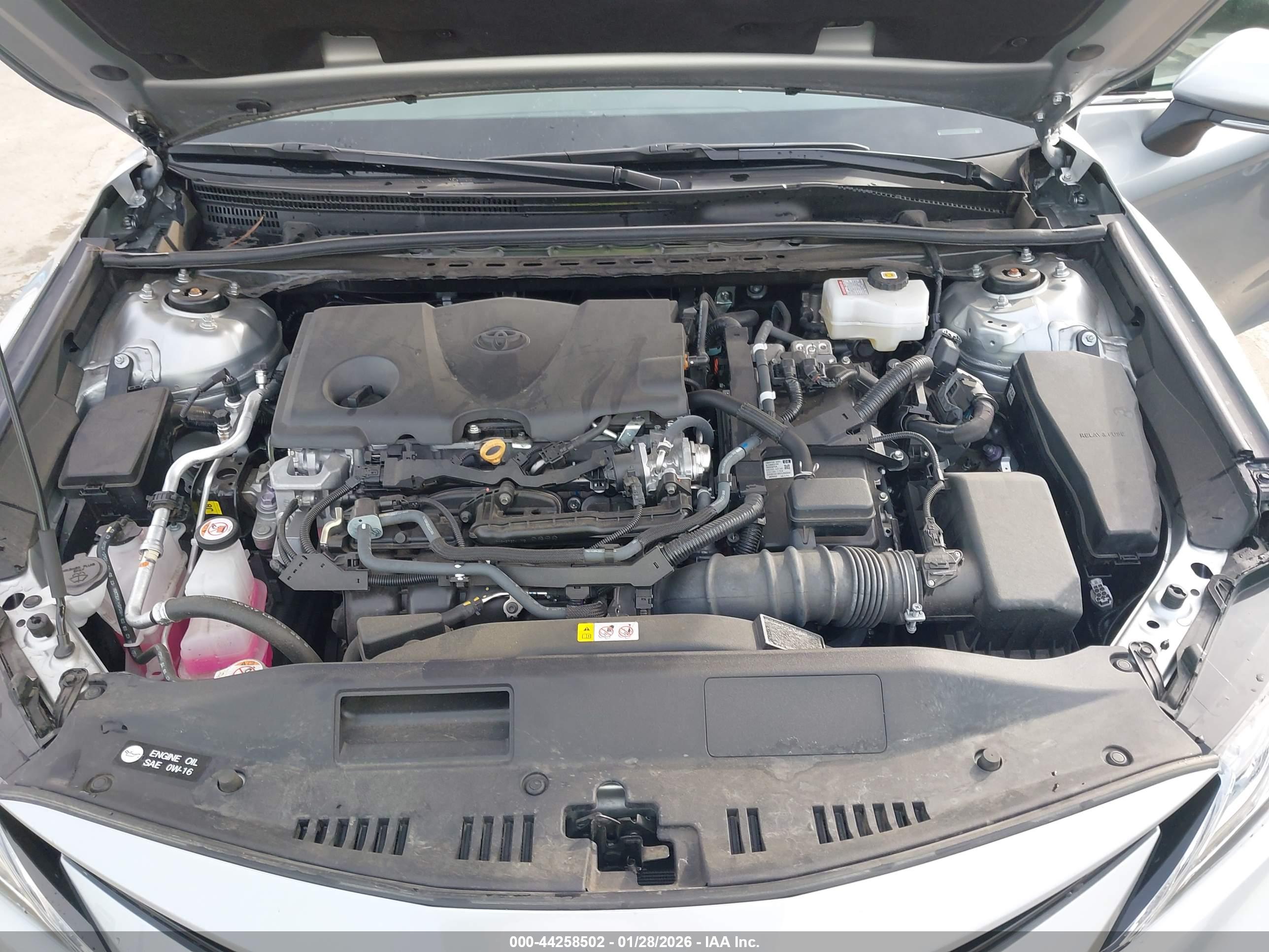 TOYOTA CAMRY image 10
