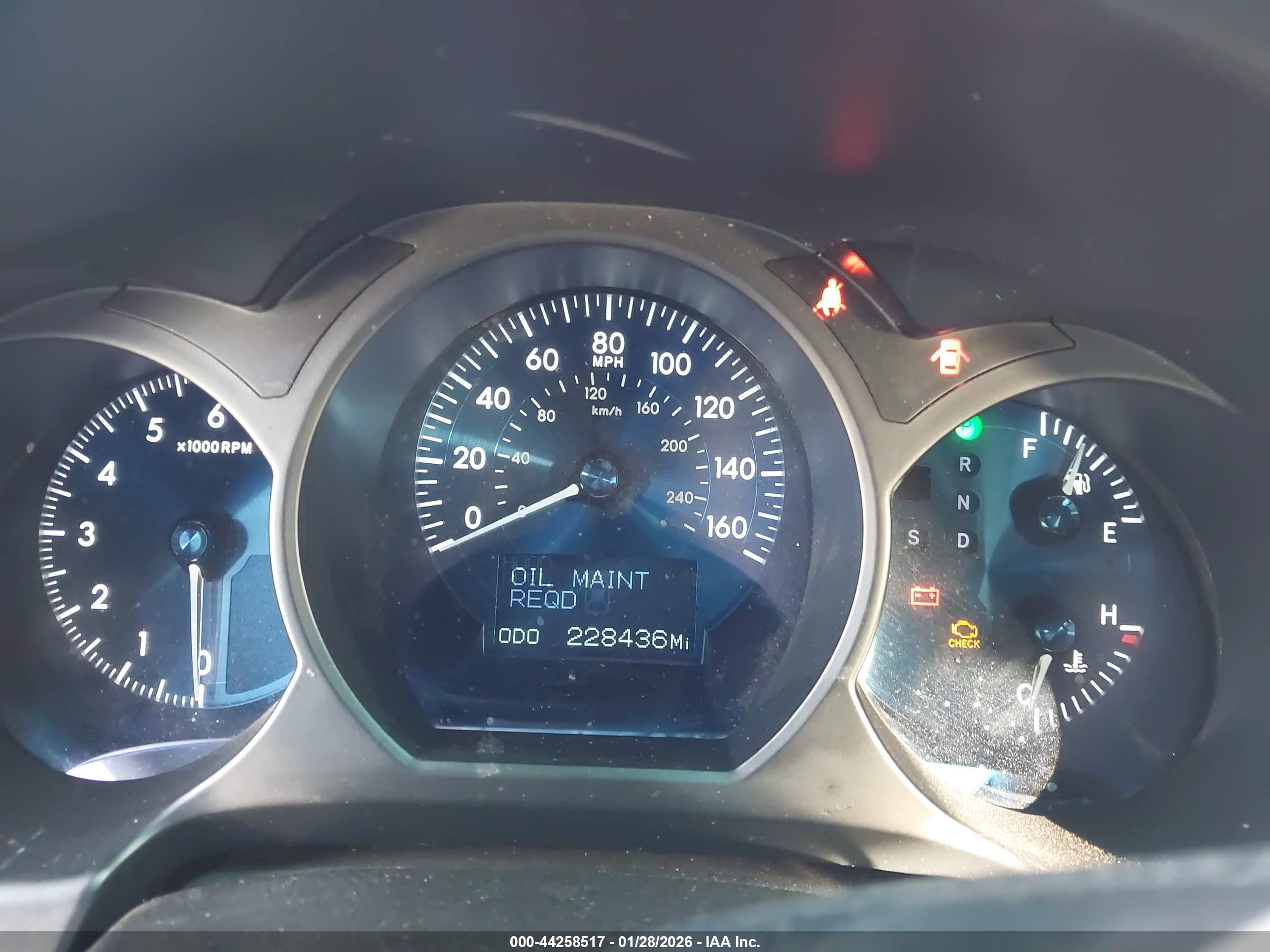 LEXUS GS image 7