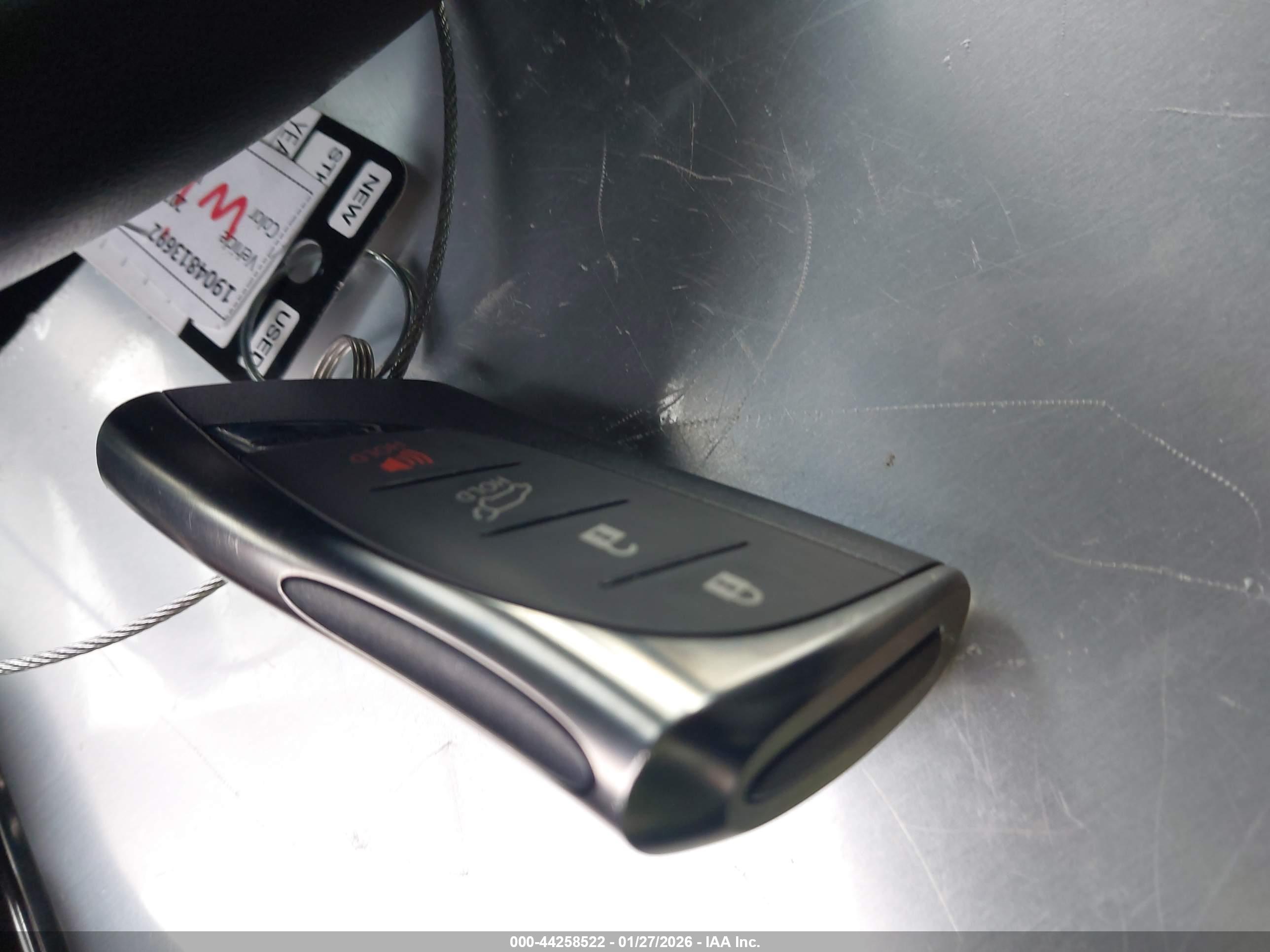 LEXUS RX image 11