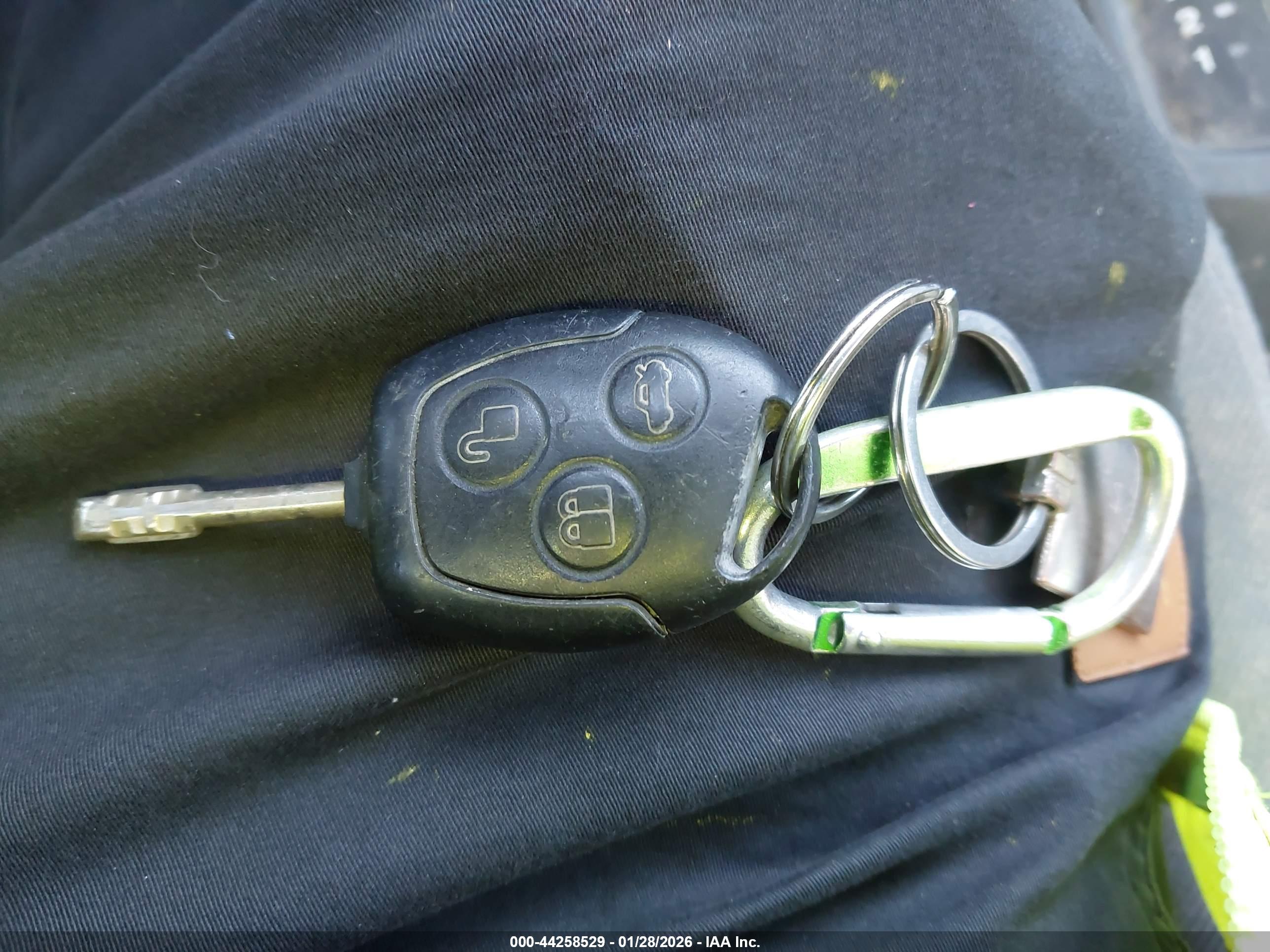 FORD TRANSIT image 11