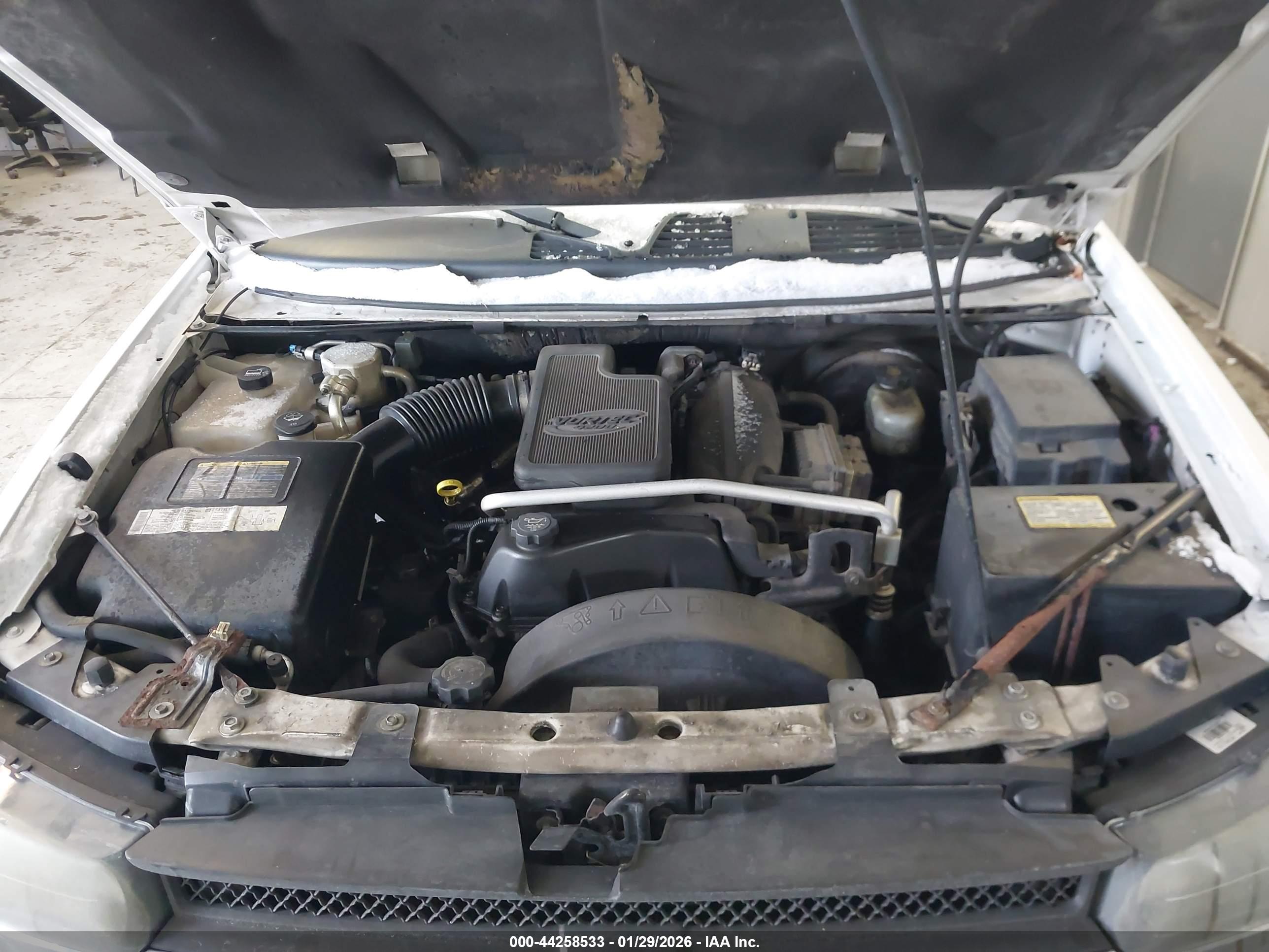 CHEVROLET TRAILBLAZER image 10