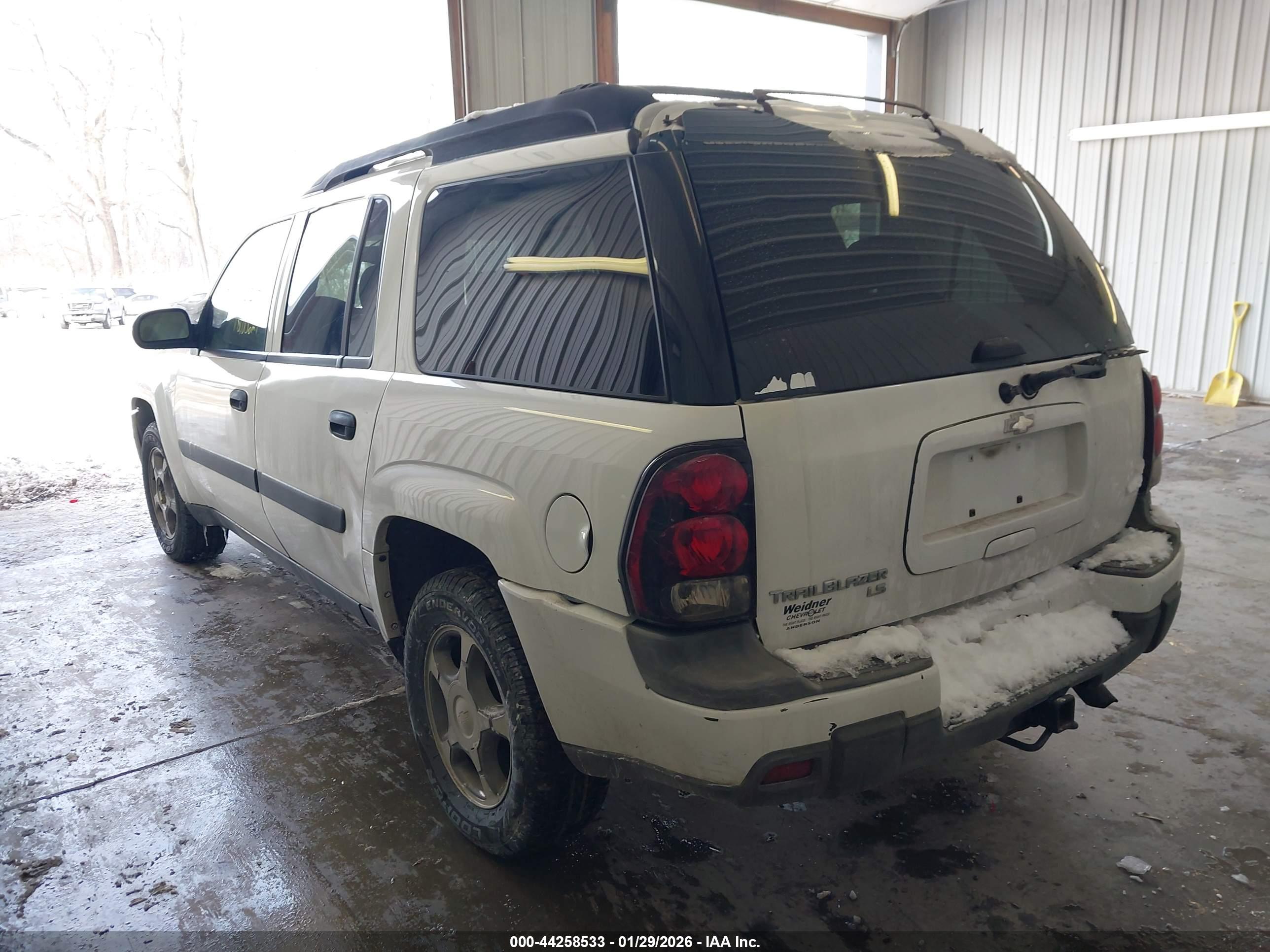 CHEVROLET TRAILBLAZER image 3