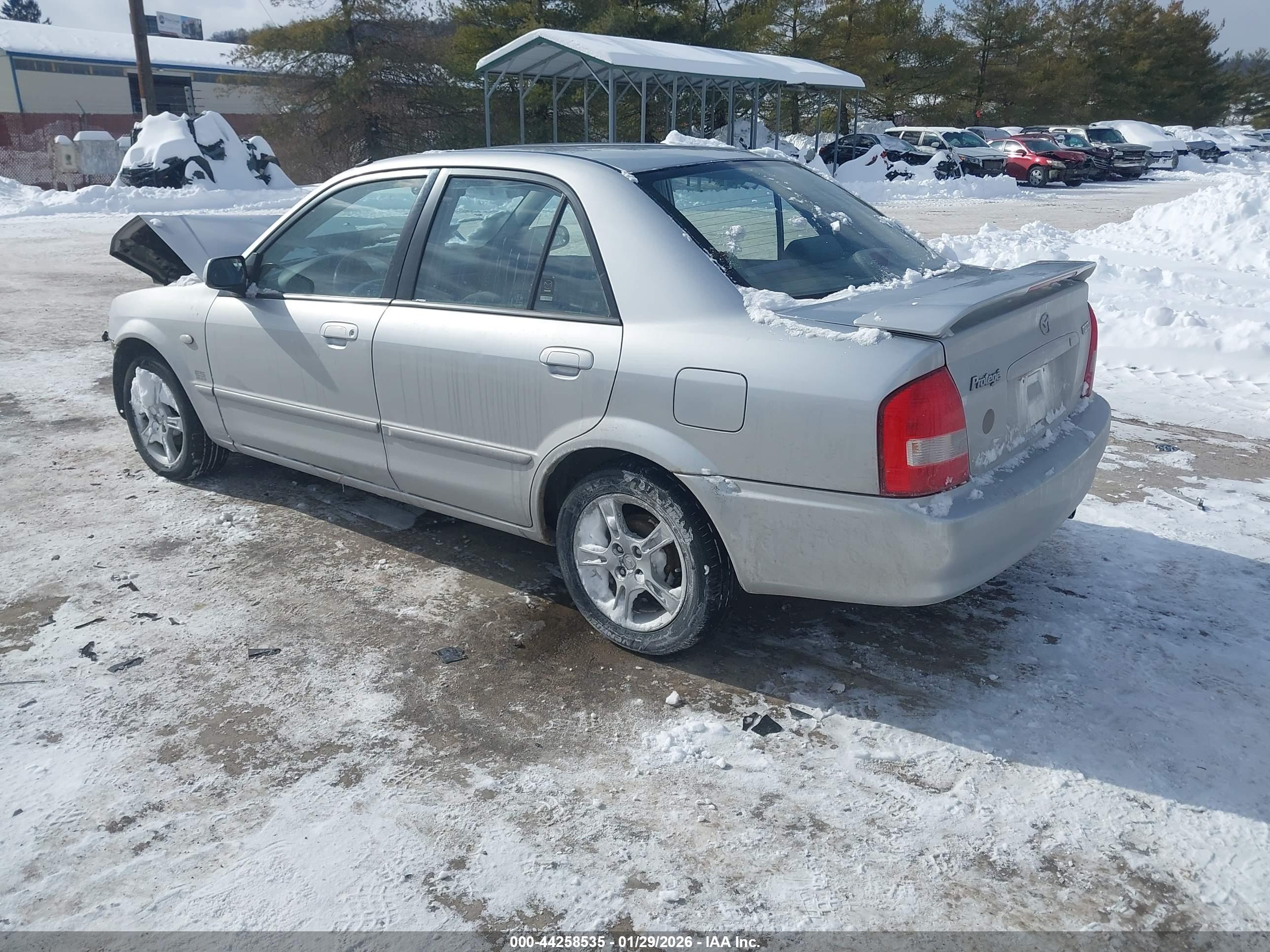 MAZDA PROTEGE image 3