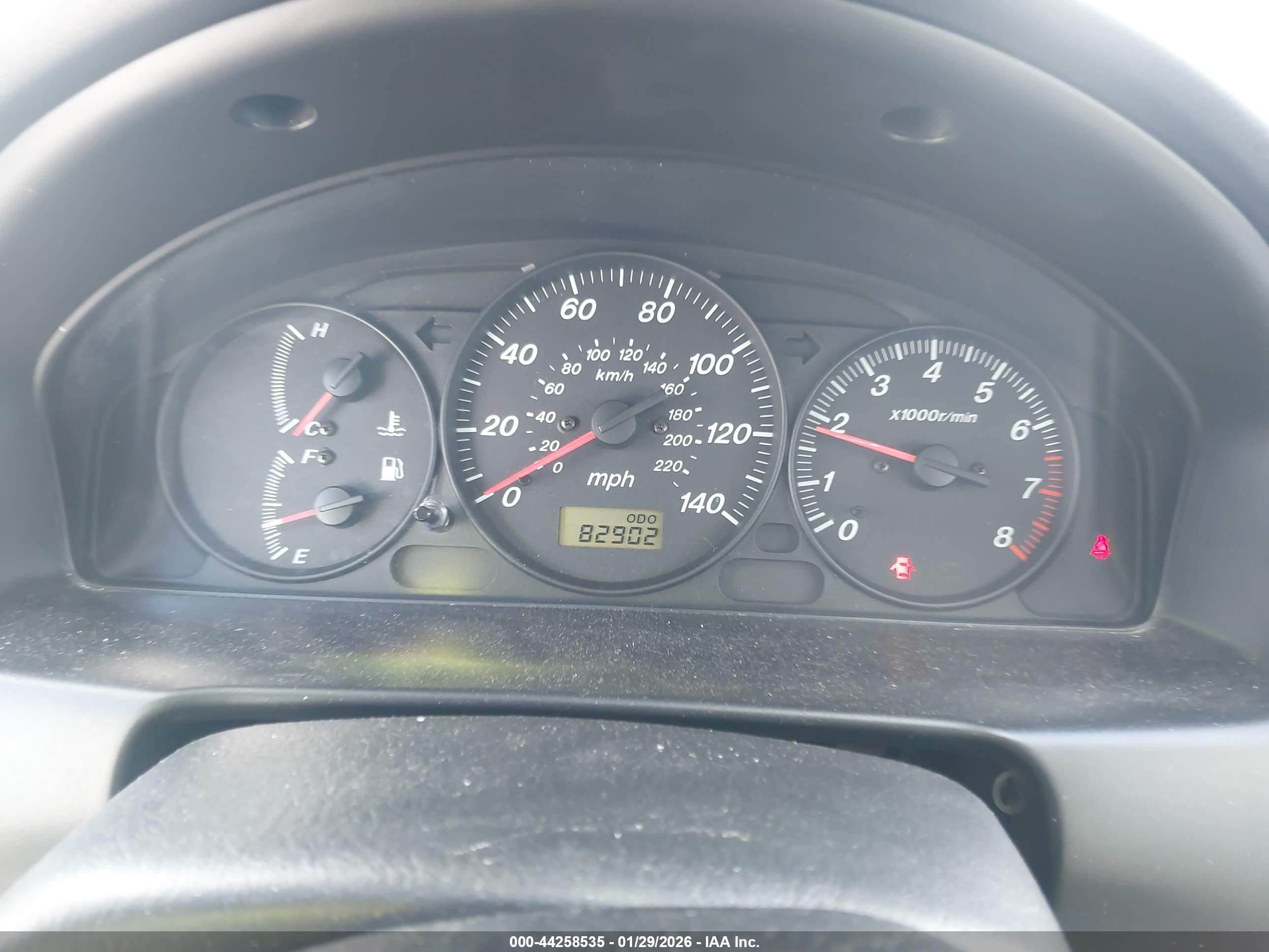 MAZDA PROTEGE image 7