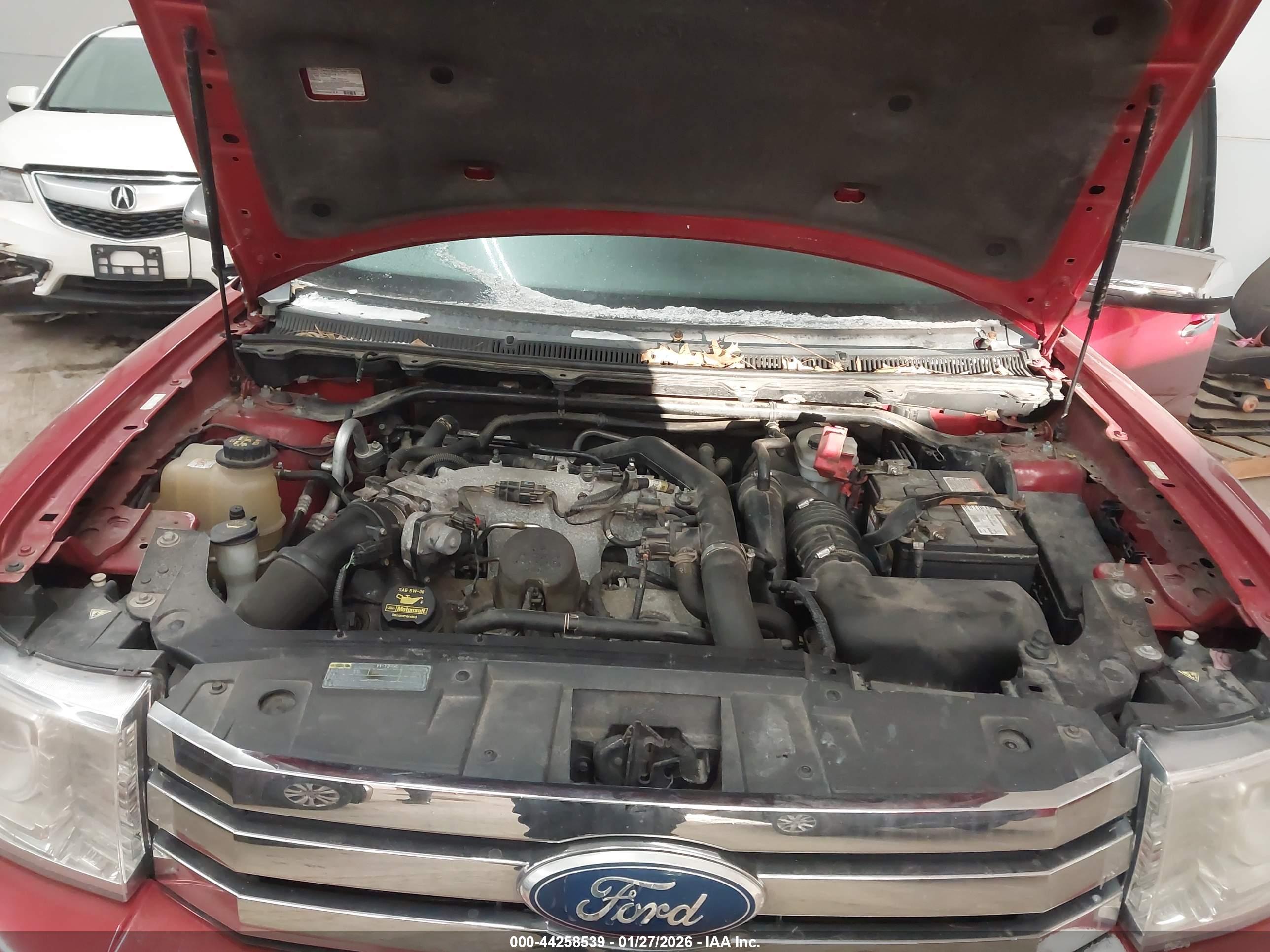 FORD FLEX image 10